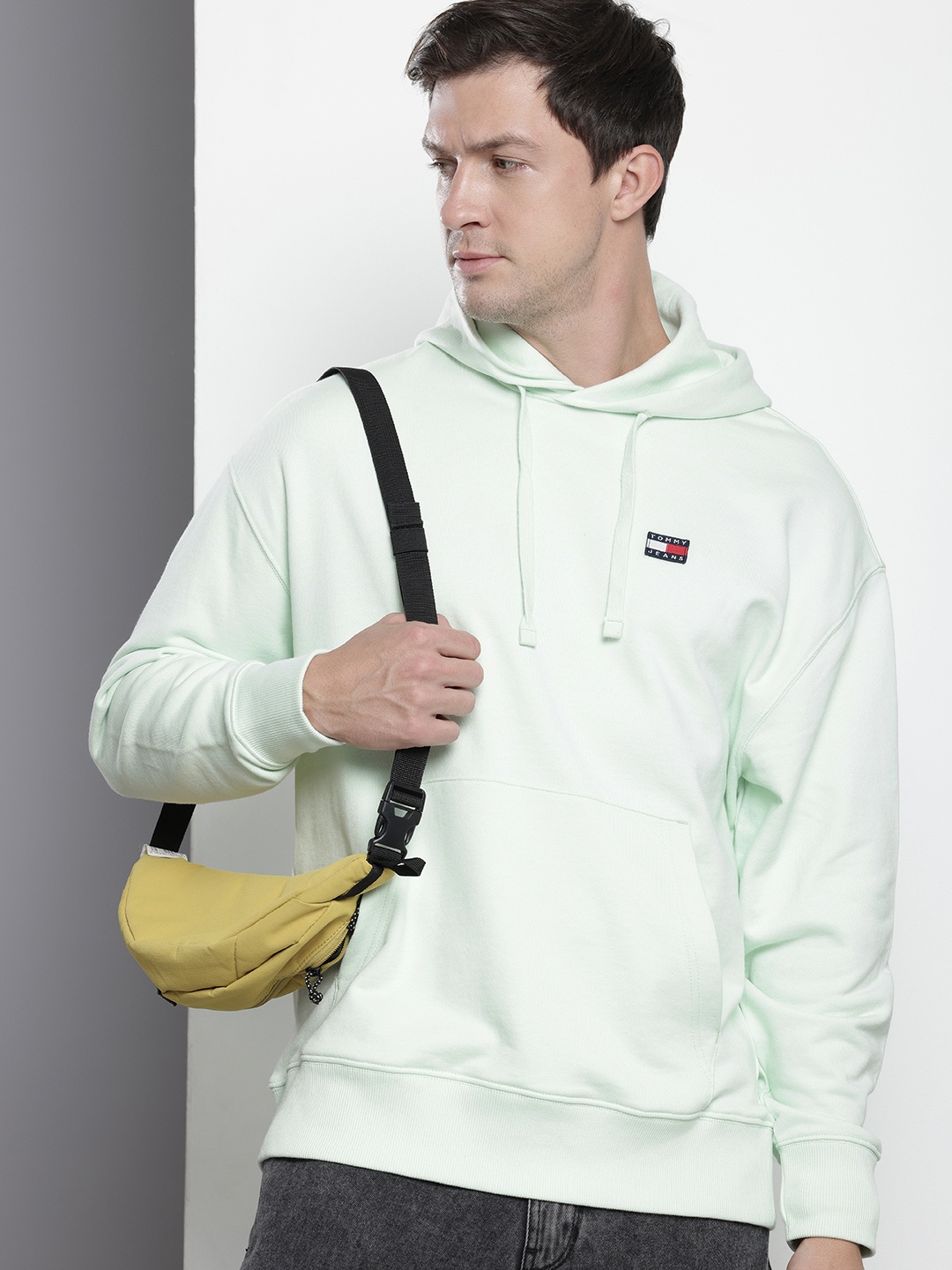 

Tommy Hilfiger Hooded Drop-Shoulder Pure Cotton Sweatshirt, Lime green
