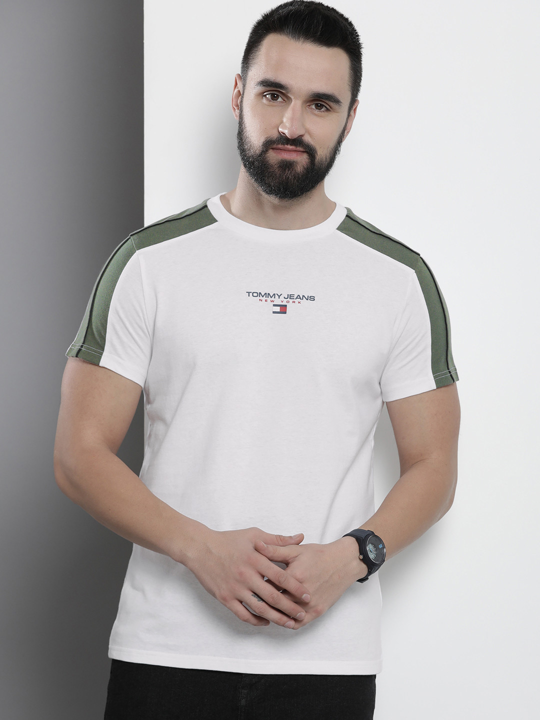 

Tommy Hilfiger Pure Cotton Slim Fit T-shirt, White