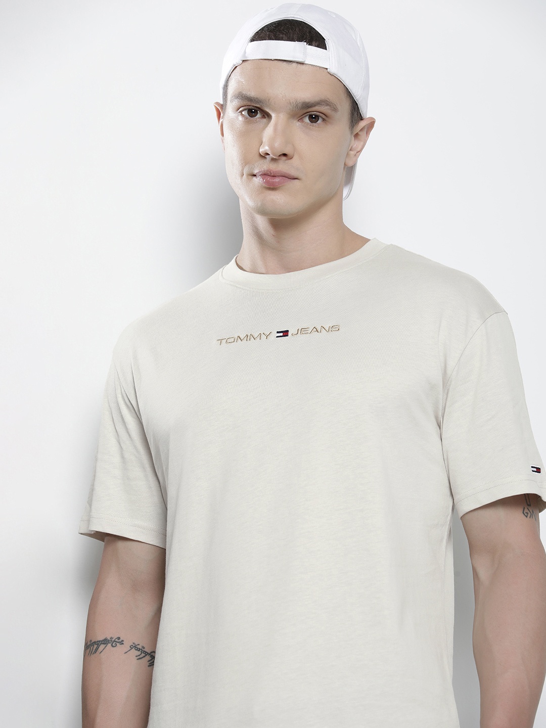 

Tommy Hilfiger Brand Logo Embroidered Pure Cotton T-shirt, Beige