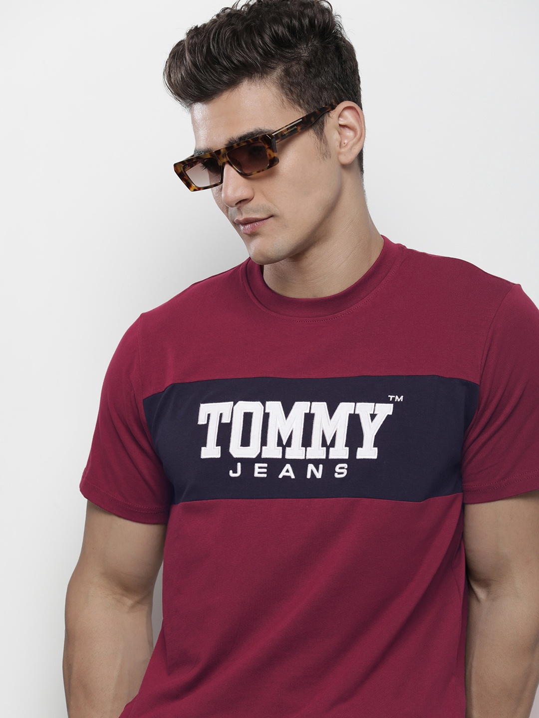 

Tommy Hilfiger Brand Logo Printed Slim Fit Casual T-shirt, Maroon
