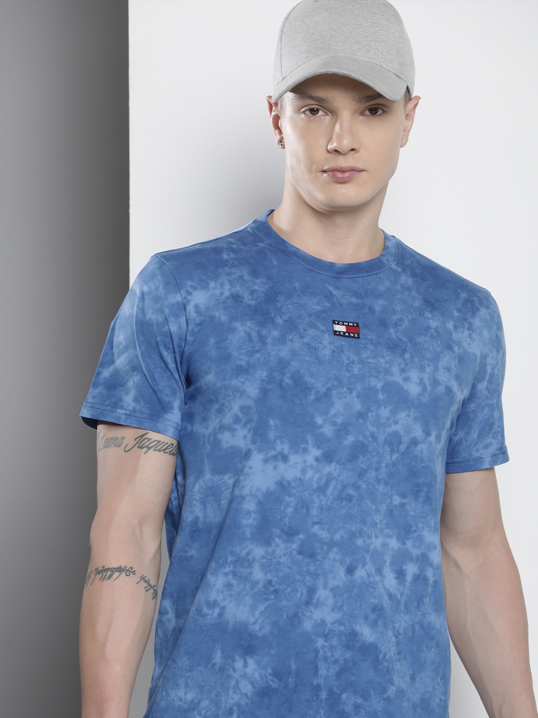 

Tommy Hilfiger Pure Cotton Tie and Dye Casual T-shirt, Blue