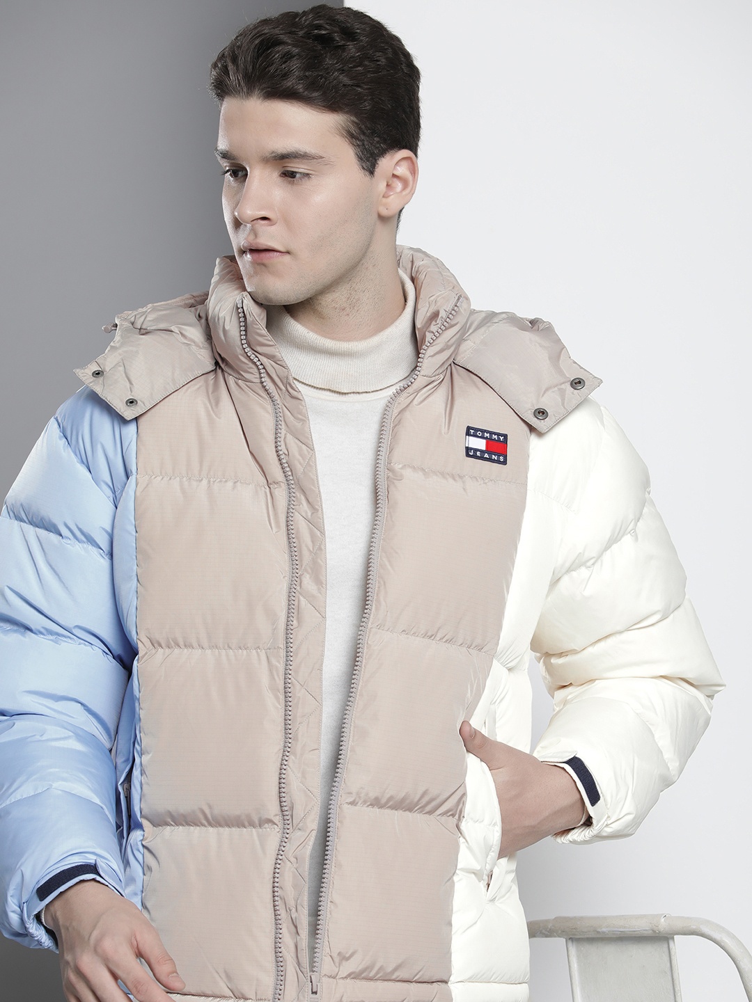 

Tommy Hilfiger Colourblocked Hooded Puffer Jacket, Beige