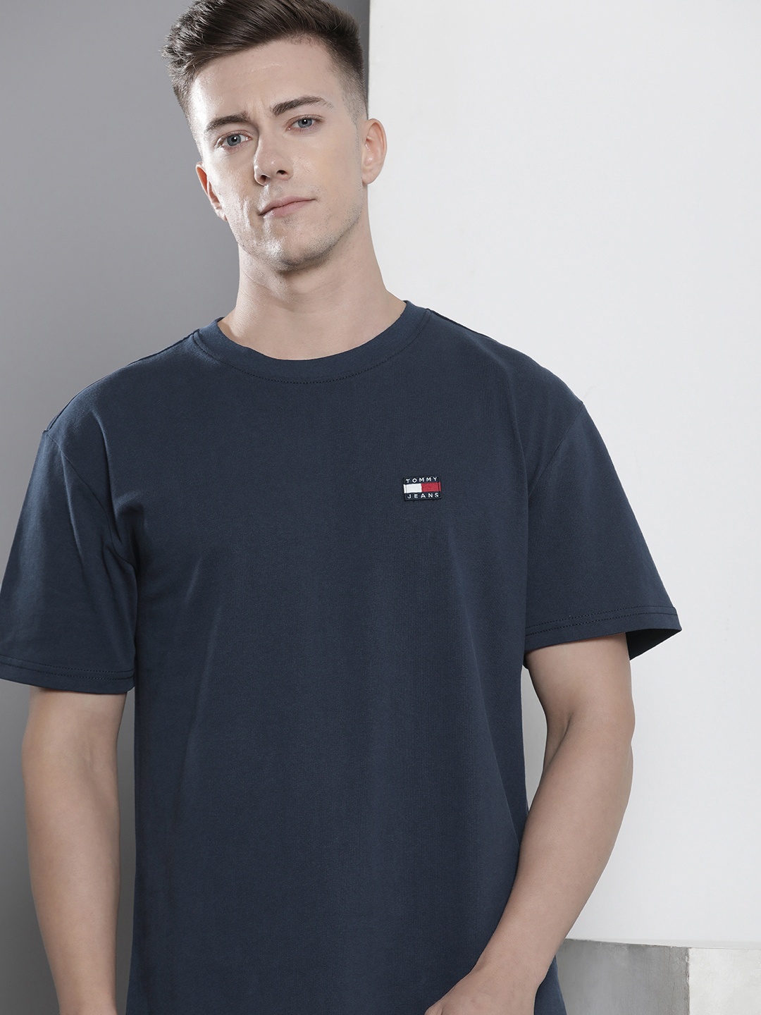 

Tommy Hilfiger Pure Cotton Round Neck Solid T-shirt, Navy blue