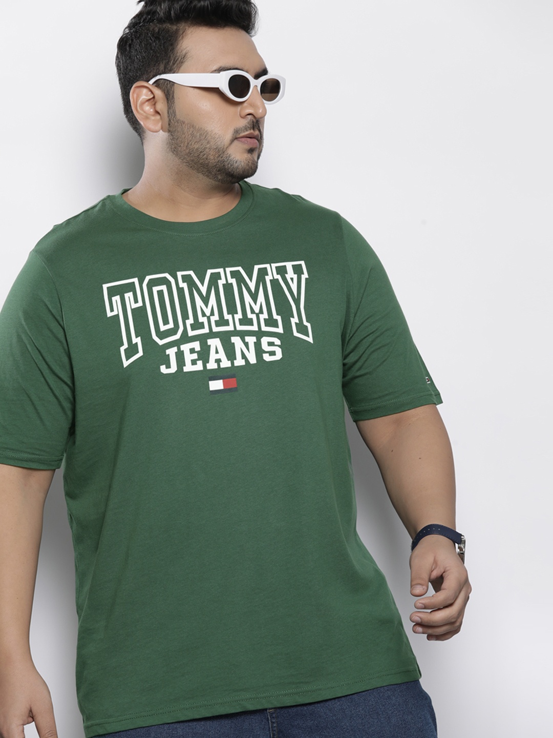 

Tommy Hilfiger Men Plus Size Brand Logo Printed Pure Cotton T-shirt, Olive