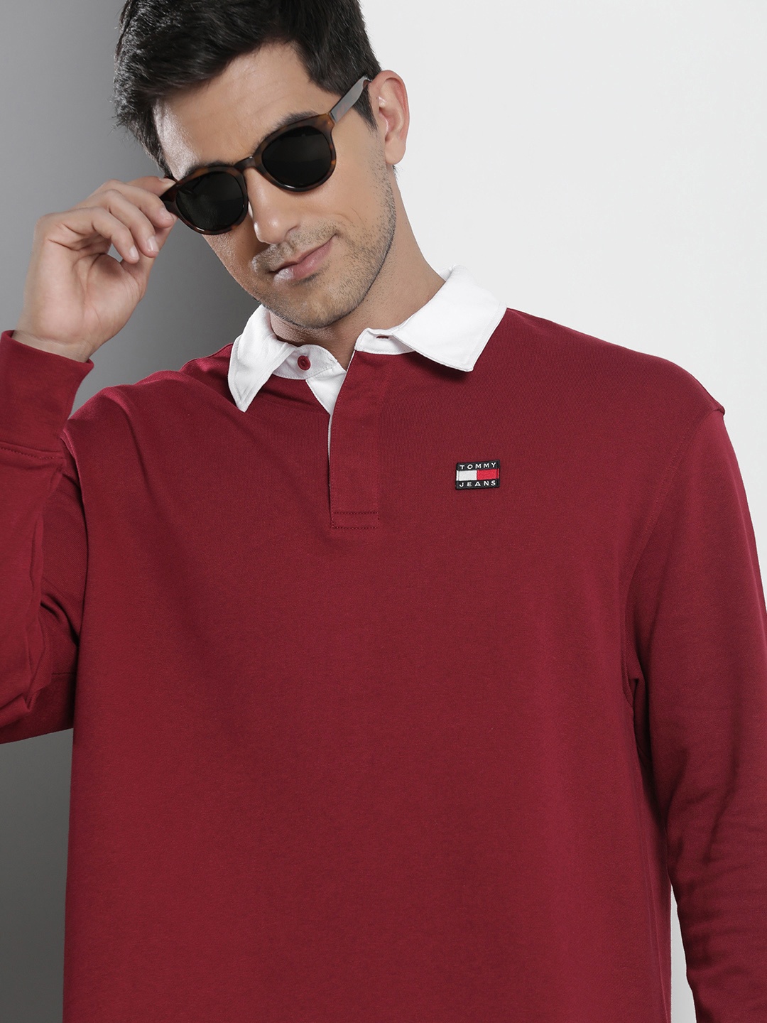 

Tommy Hilfiger Solid Polo Collar Pure Cotton T-shirt, Maroon