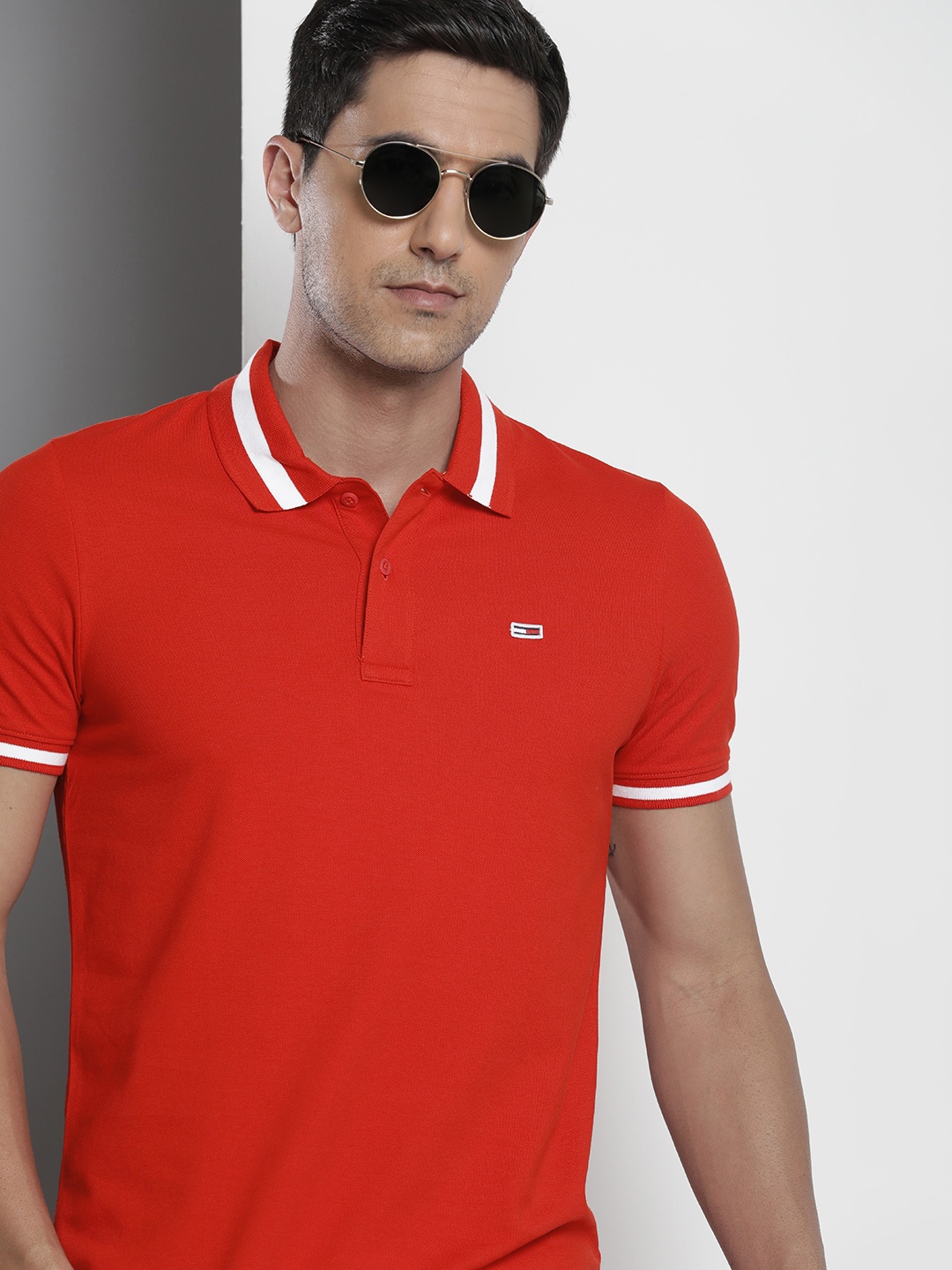

Tommy Hilfiger Solid Polo Collar Slim Fit T-shirt, Red