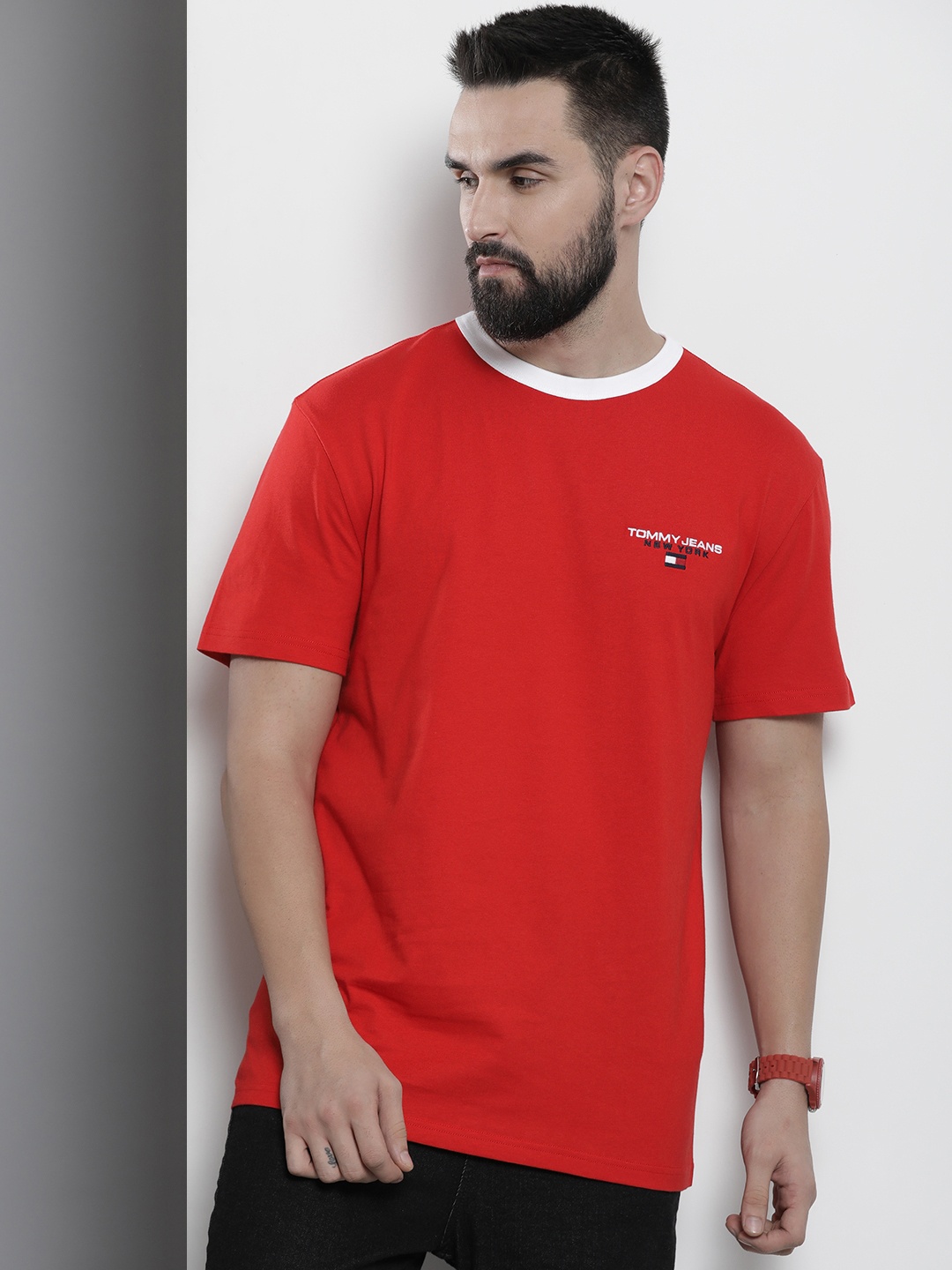 

Tommy Hilfiger Drop-Shoulder Sleeves Pure Cotton T-shirt, Red