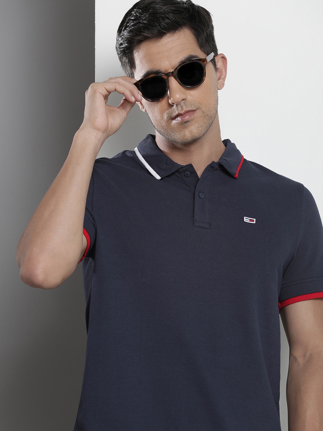 

Tommy Hilfiger Solid Polo Collar Pure Cotton T-shirt, Navy blue