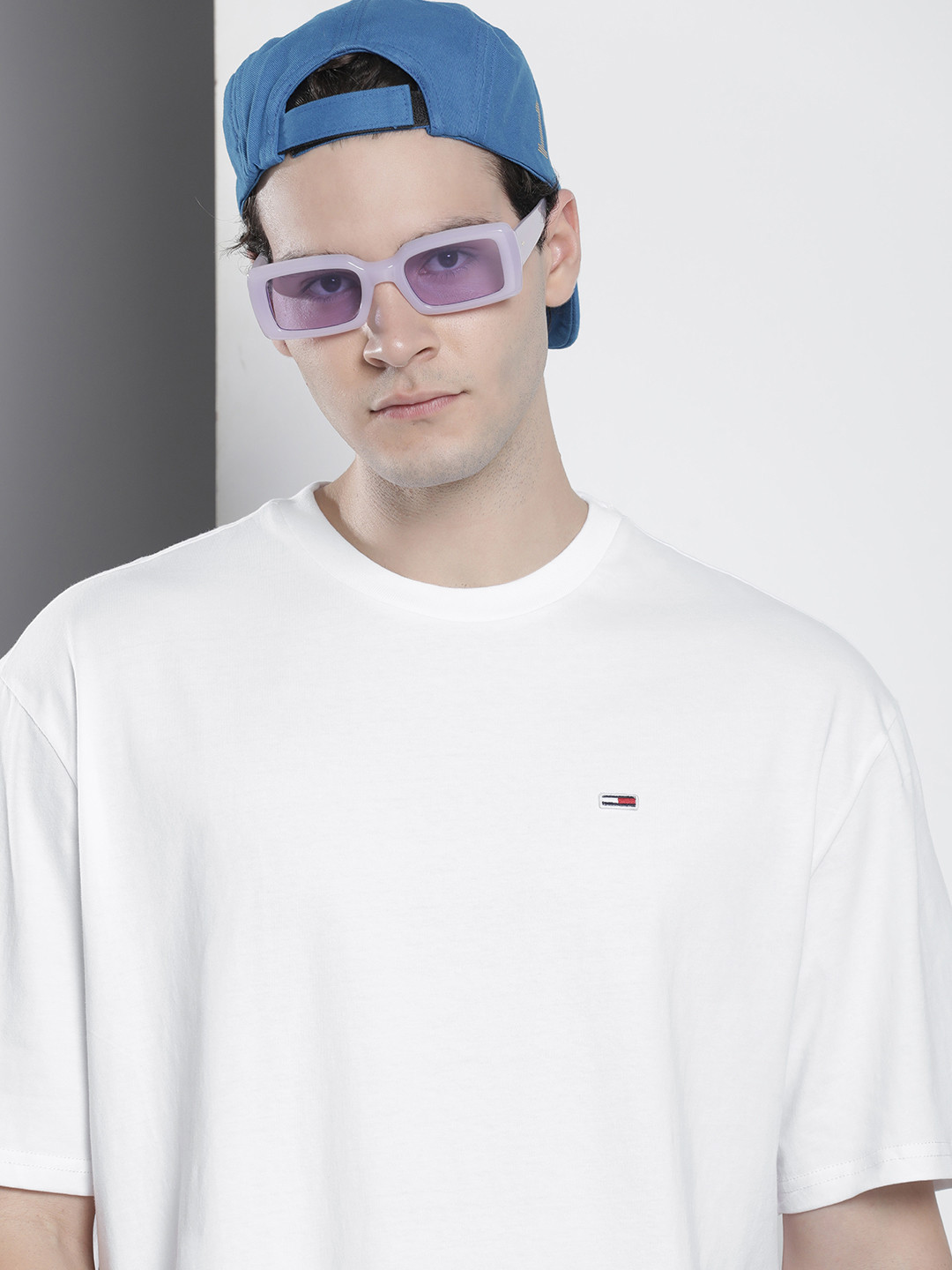 

Tommy Hilfiger Drop-Shoulder Pure Cotton Boxy Fit T-shirt, White