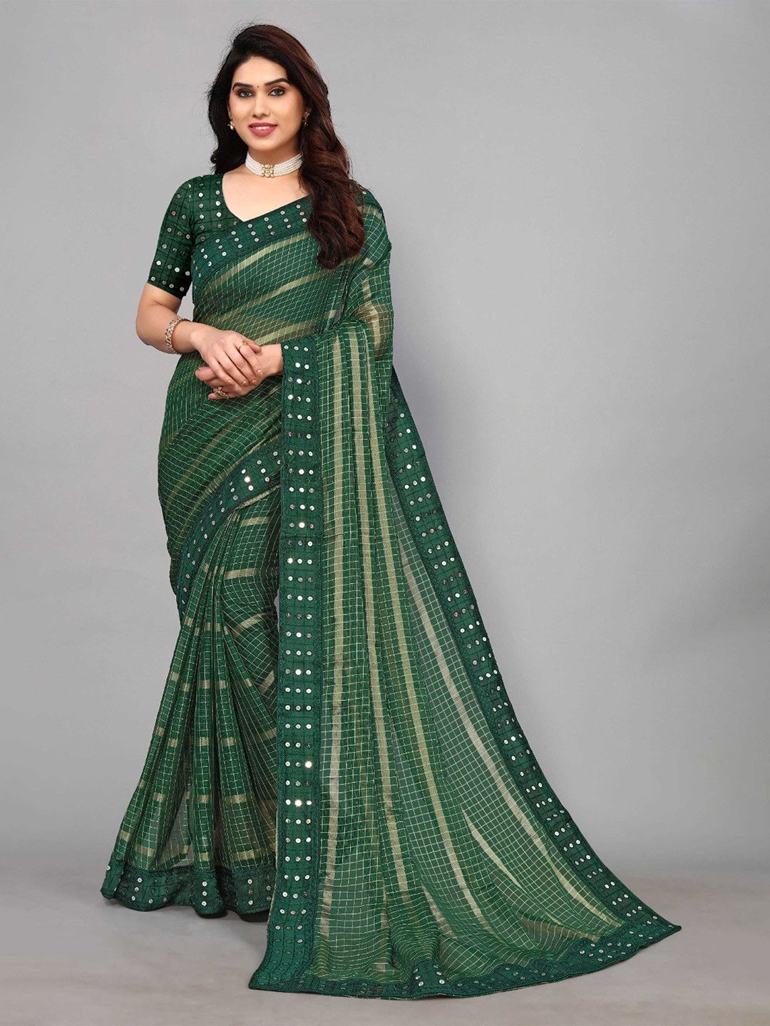 

KALINI Checked Sequined Bandhani Saree, Green