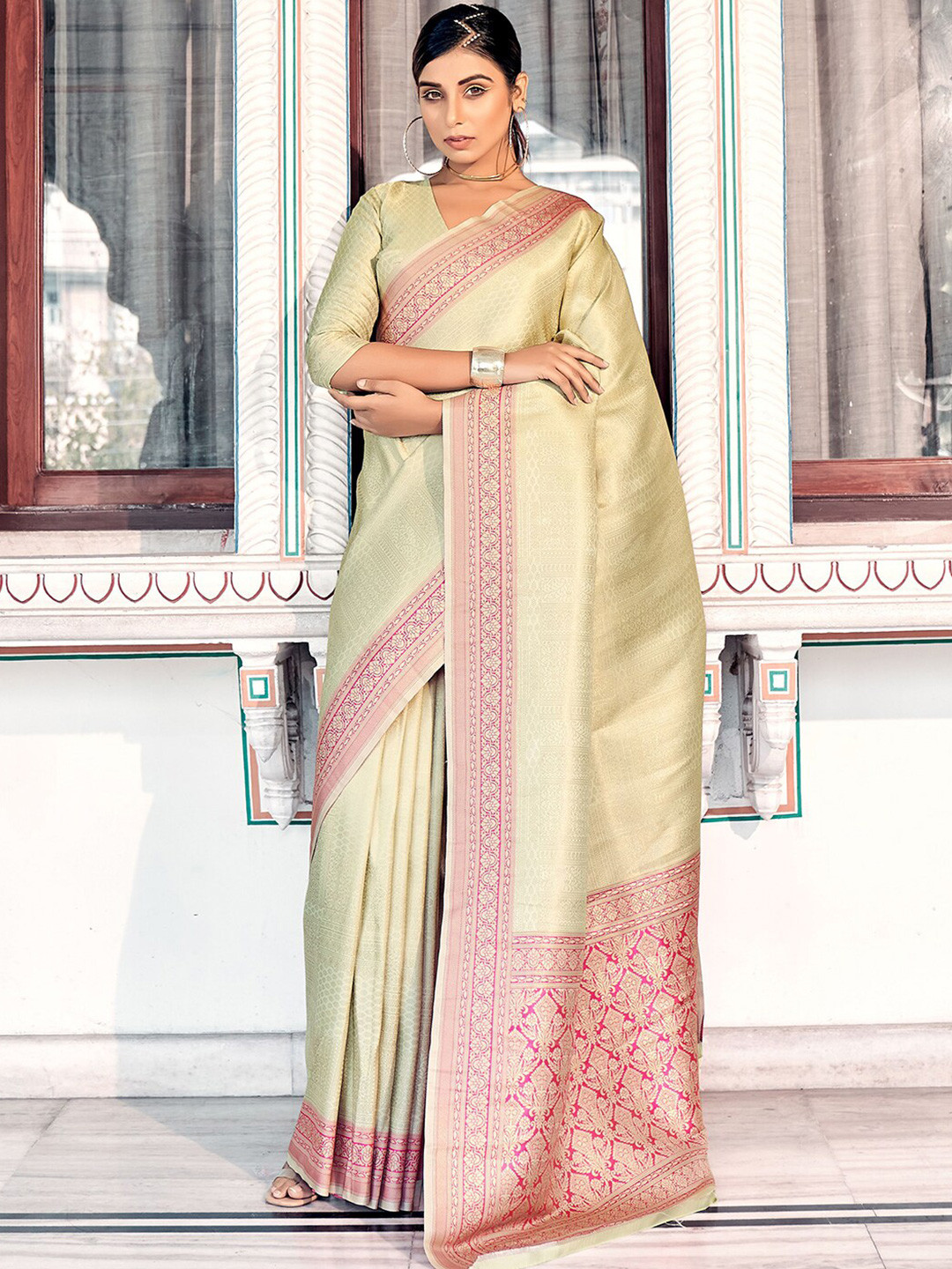 

Mitera Green & Red Woven Design Zari Art Silk Kanjeevaram Saree