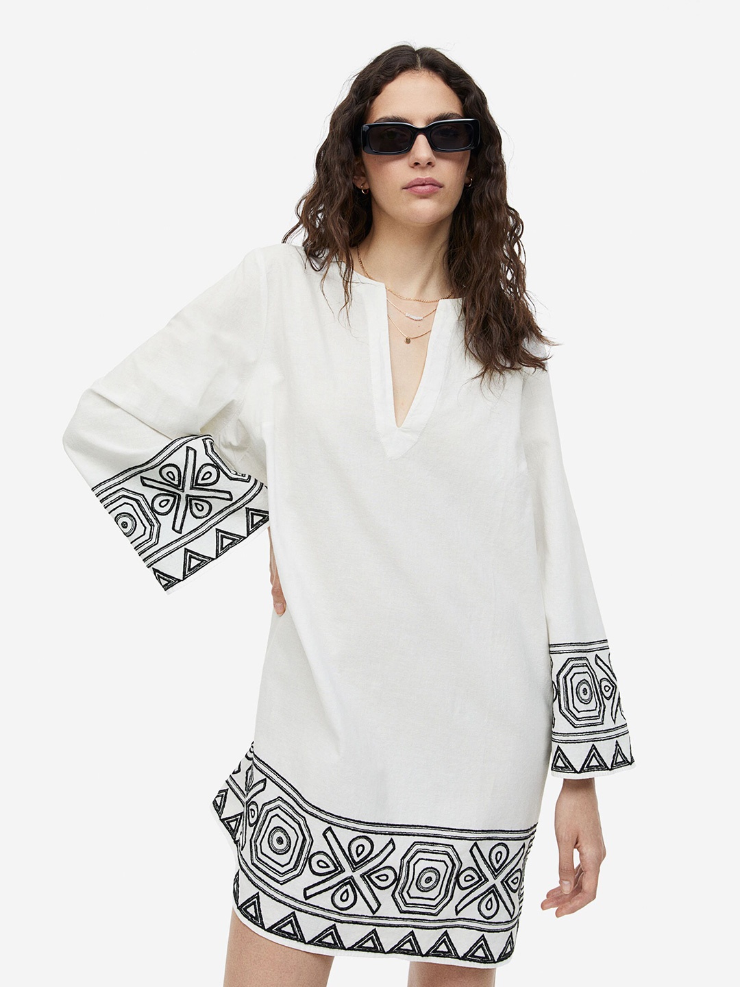 

H&M Cotton Linen Embroidered Tunic Dress, White
