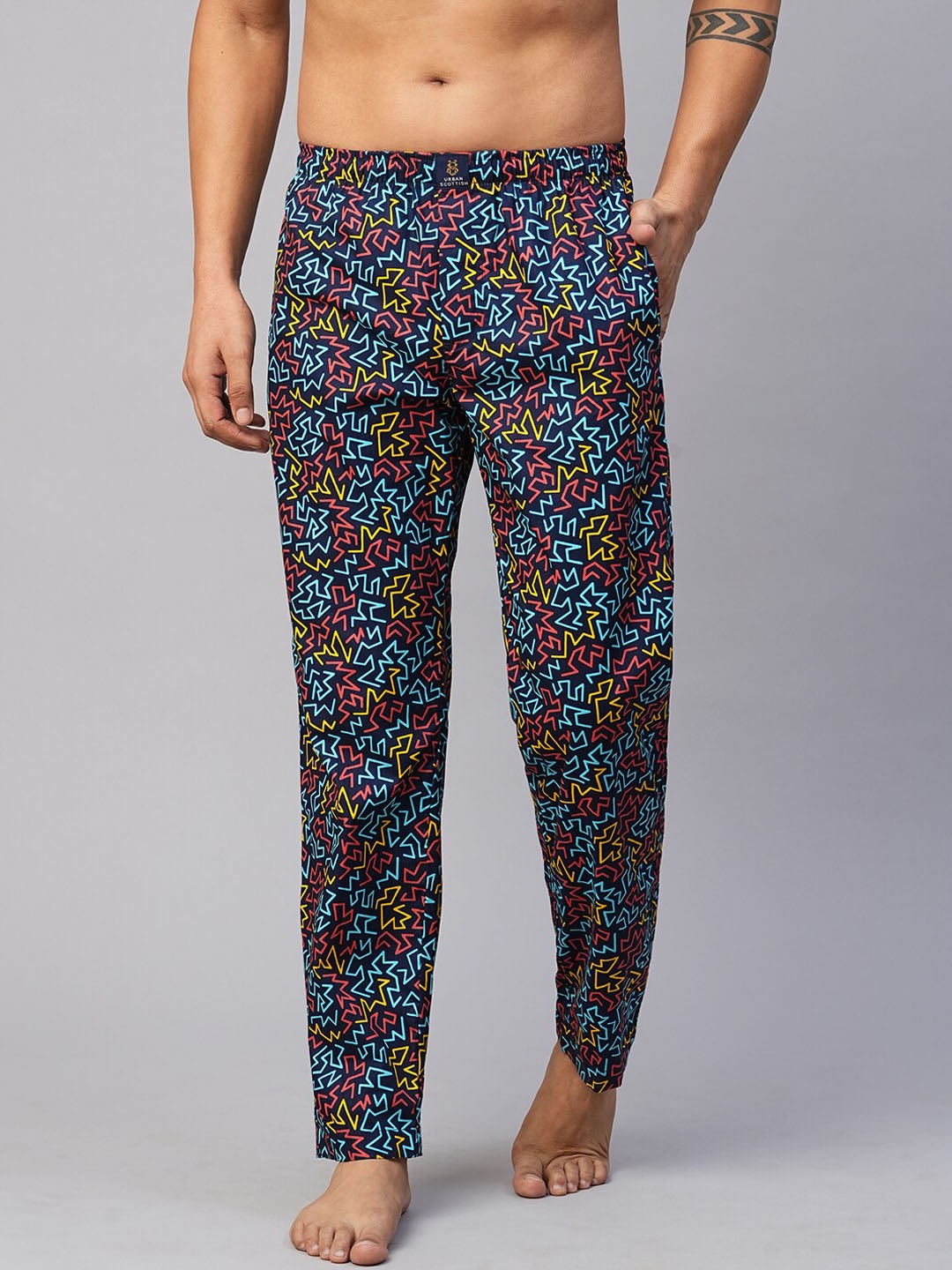 

URBAN SCOTTISH Men Geometric Printed Cotton Lounge Pants, Blue