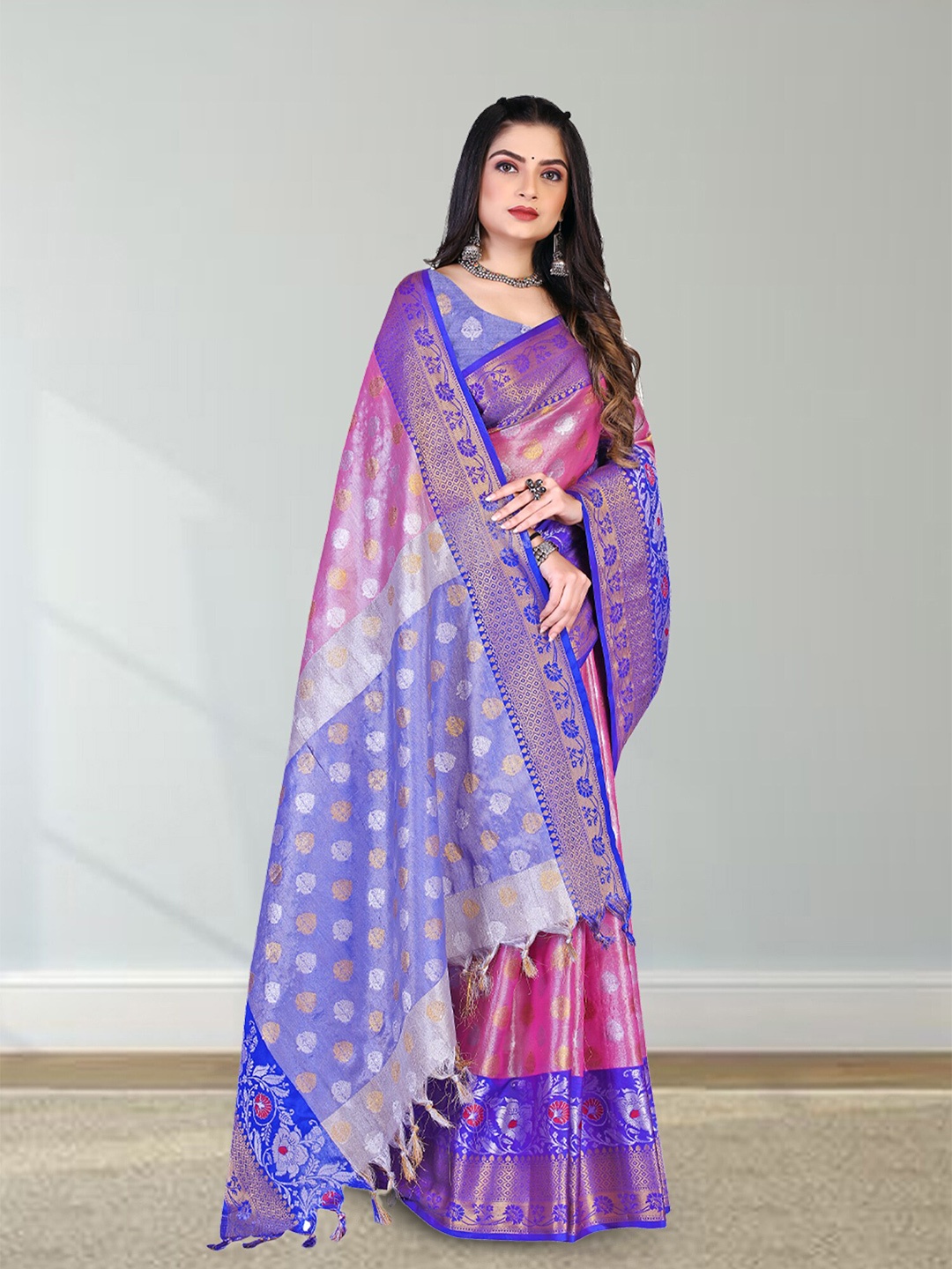 

N N ENTERPRISE Woven Design Zari Silk Blend Kanjeevaram Saree, Pink