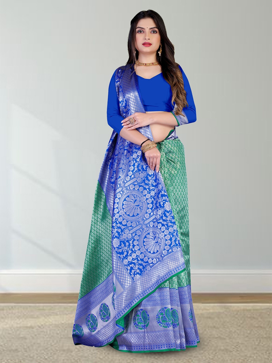 

N N ENTERPRISE Ethnic Woven Design Zari Kanjeevaram Saree, Lime green