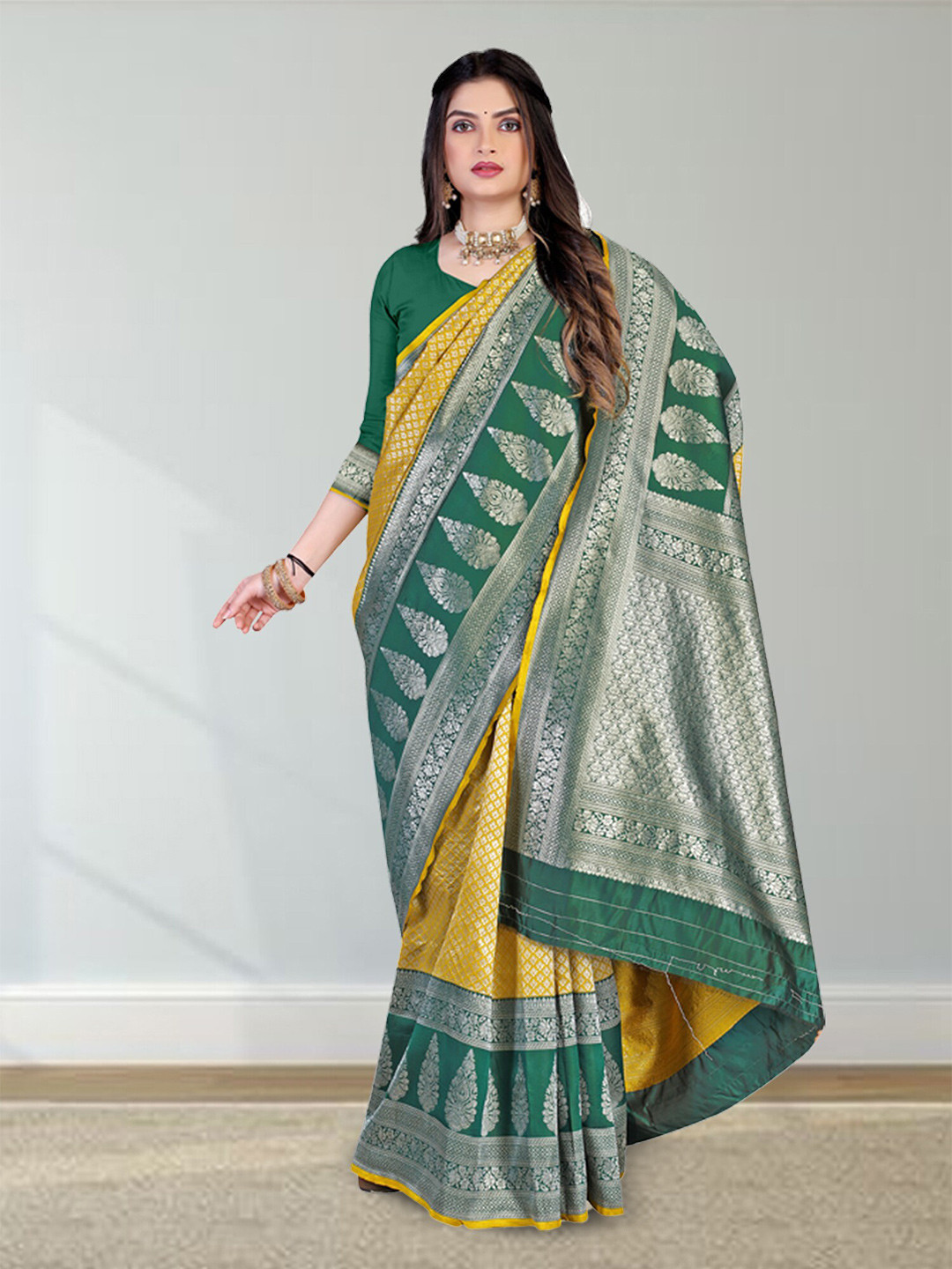 

N N ENTERPRISE Ethnic Motifs Woven Design Zari Silk Blend Kanjeevaram Saree, Yellow