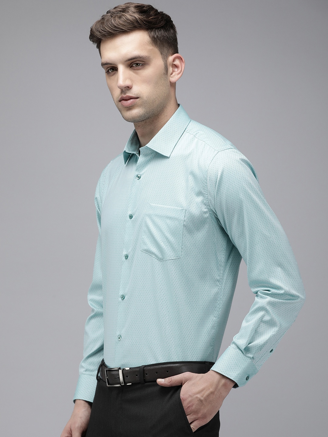 

Van Heusen Custom Fit Textured Pure Cotton Formal Shirt, Sea green