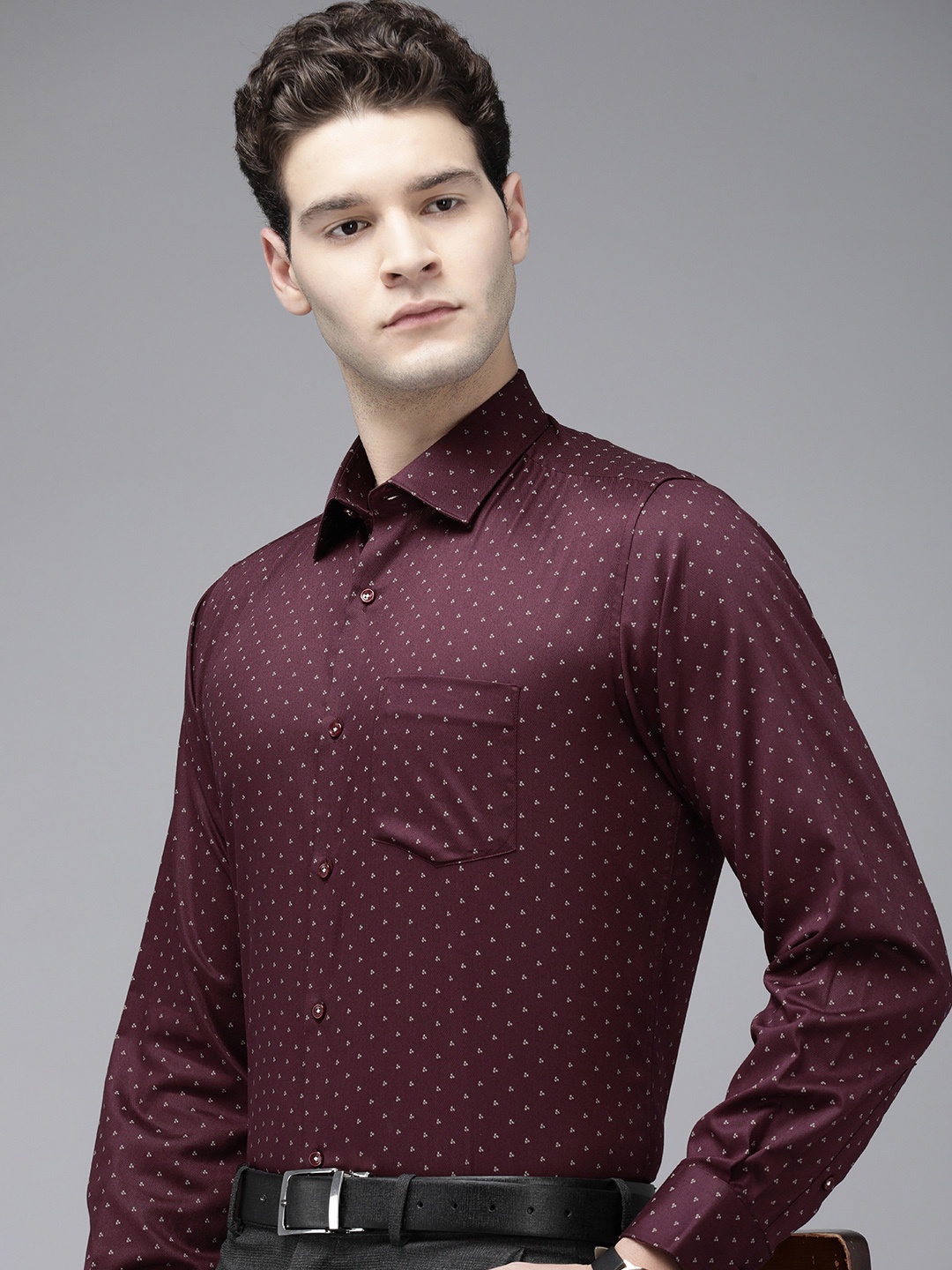 

Van Heusen Pure Cotton Geometric Printed Custom Fit Formal Shirt, Maroon