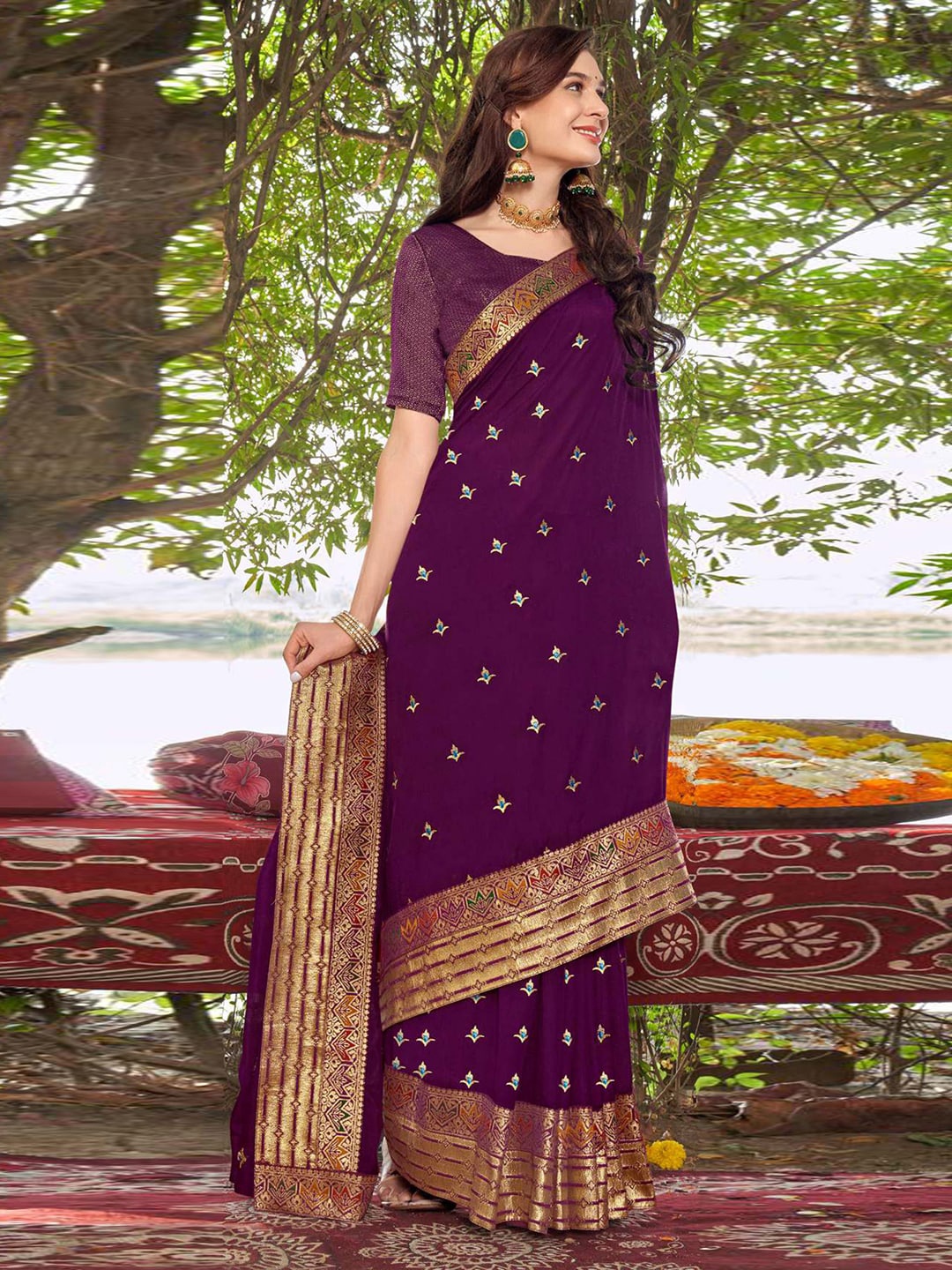 

Mitera Ethnic Motifs Zari Art Silk Saree, Purple