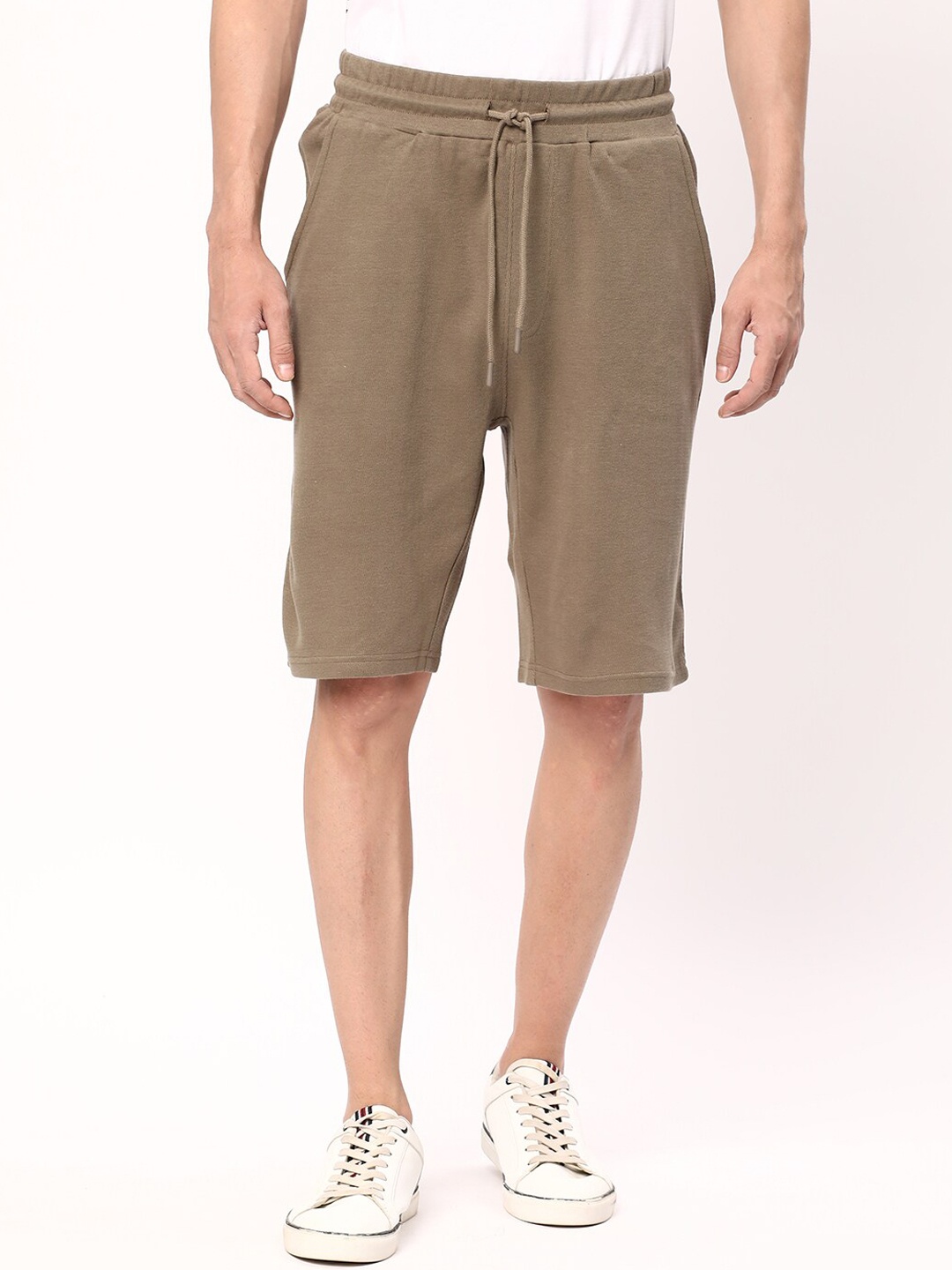 

R&B Men Mid-Rise Cotton Shorts, Beige