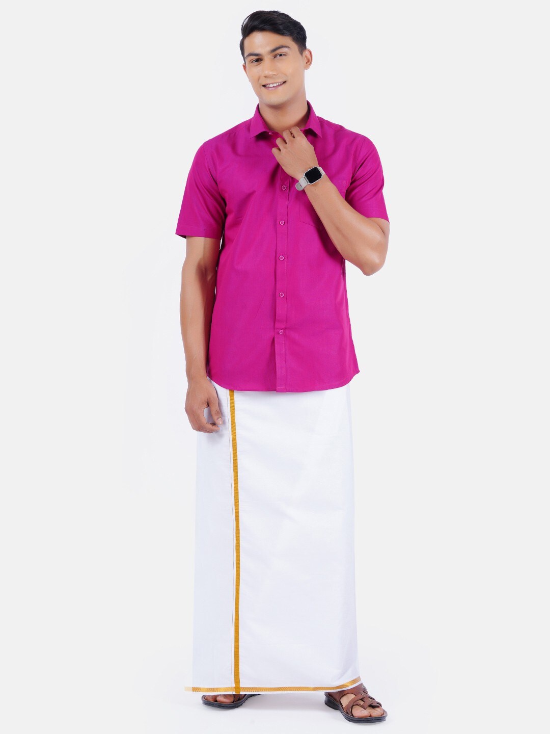 

Ramraj Pure Cotton Shirt With Veshti, Fuchsia