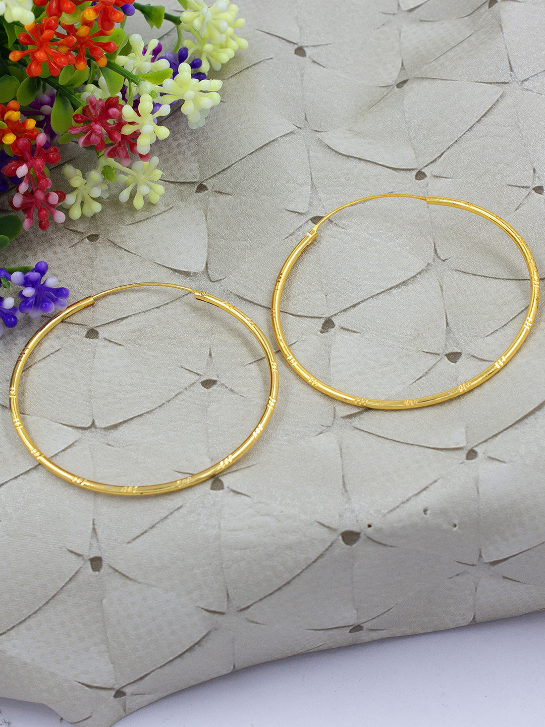 

PRIVIU Gold-Plated Circular Hoop Earrings