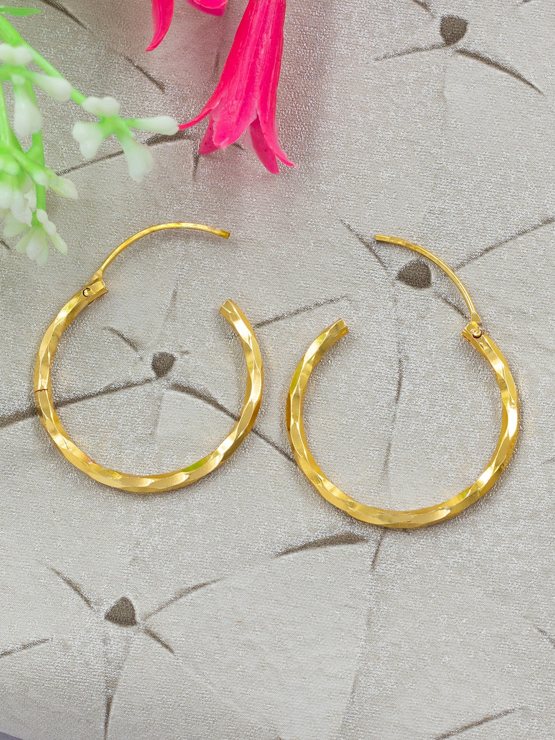 

PRIVIU Gold-Plated Circular Hoop Earrings