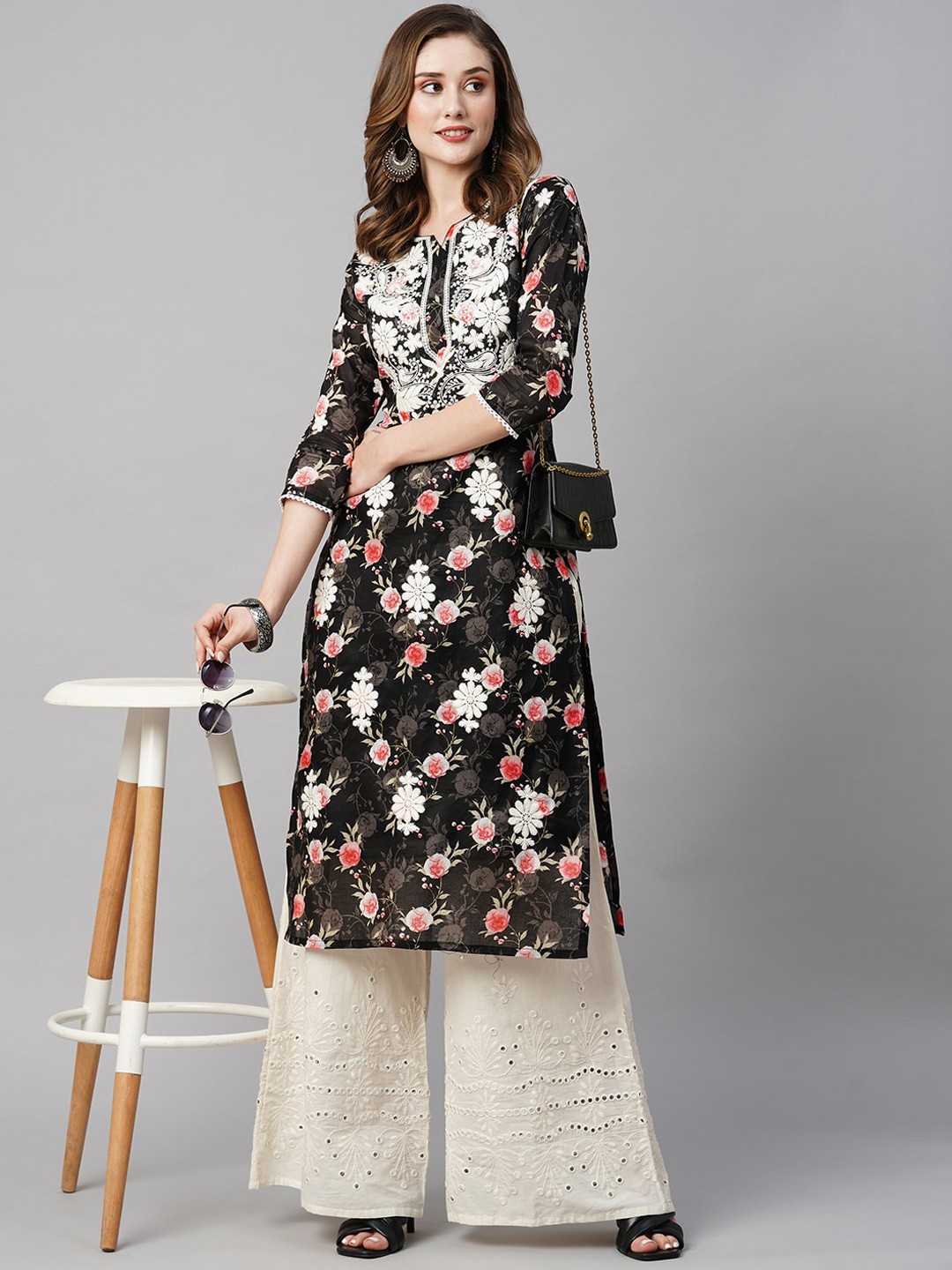 

RATAN Floral Screen Printed Thread Work Pure Cotton Straight Kurta, Black