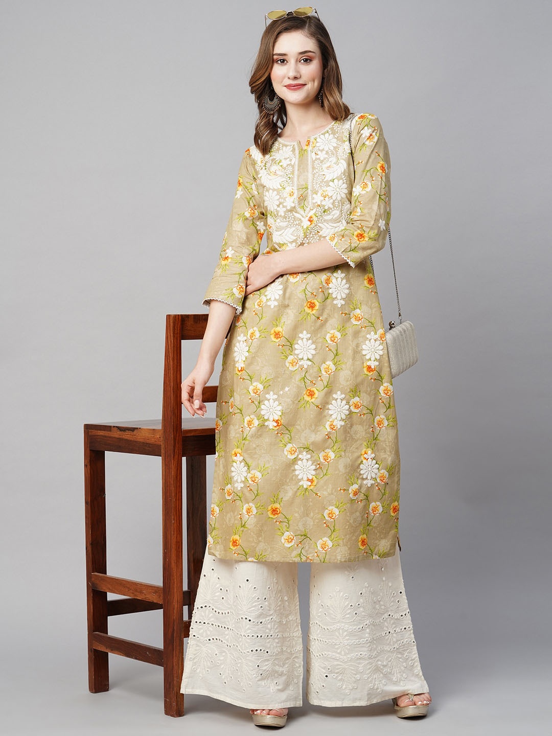 

RATAN Floral Embroidered Chikankari Round Neck Regular Kurta, Beige