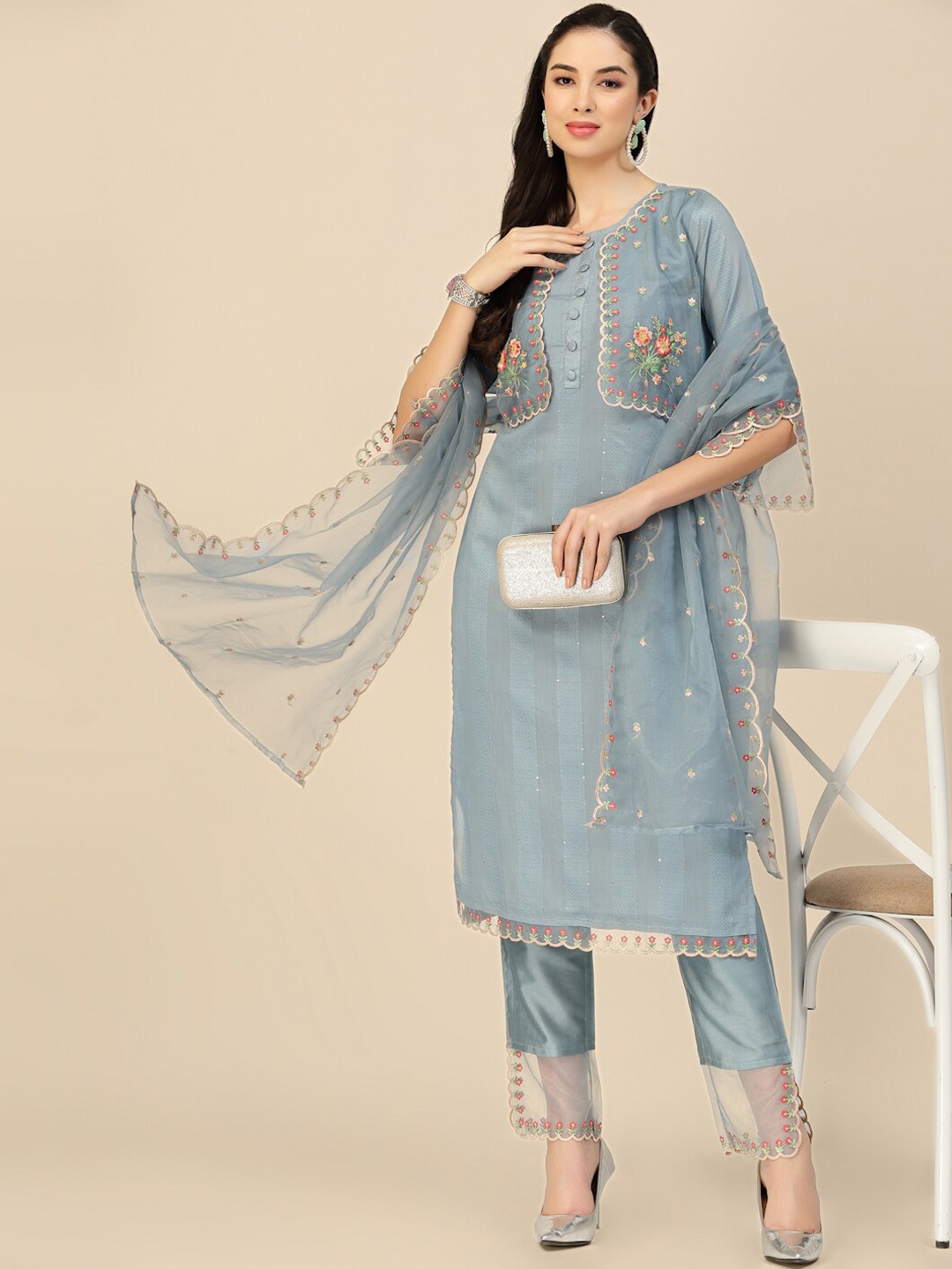 

Sangria Floral Embroidered Straight Kurta With Trousers & Dupatta, Blue