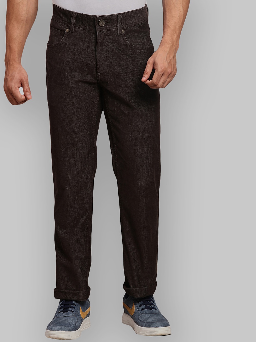 

ColorPlus Men Mid Rise Cotton Trousers, Brown