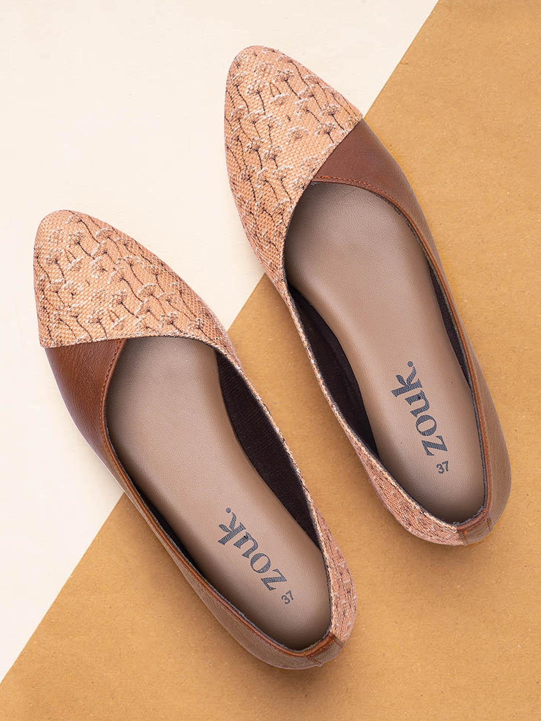 

ZOUK Pointed Toe Yelagiri Blooms Printed Leather Ballerinas, Brown