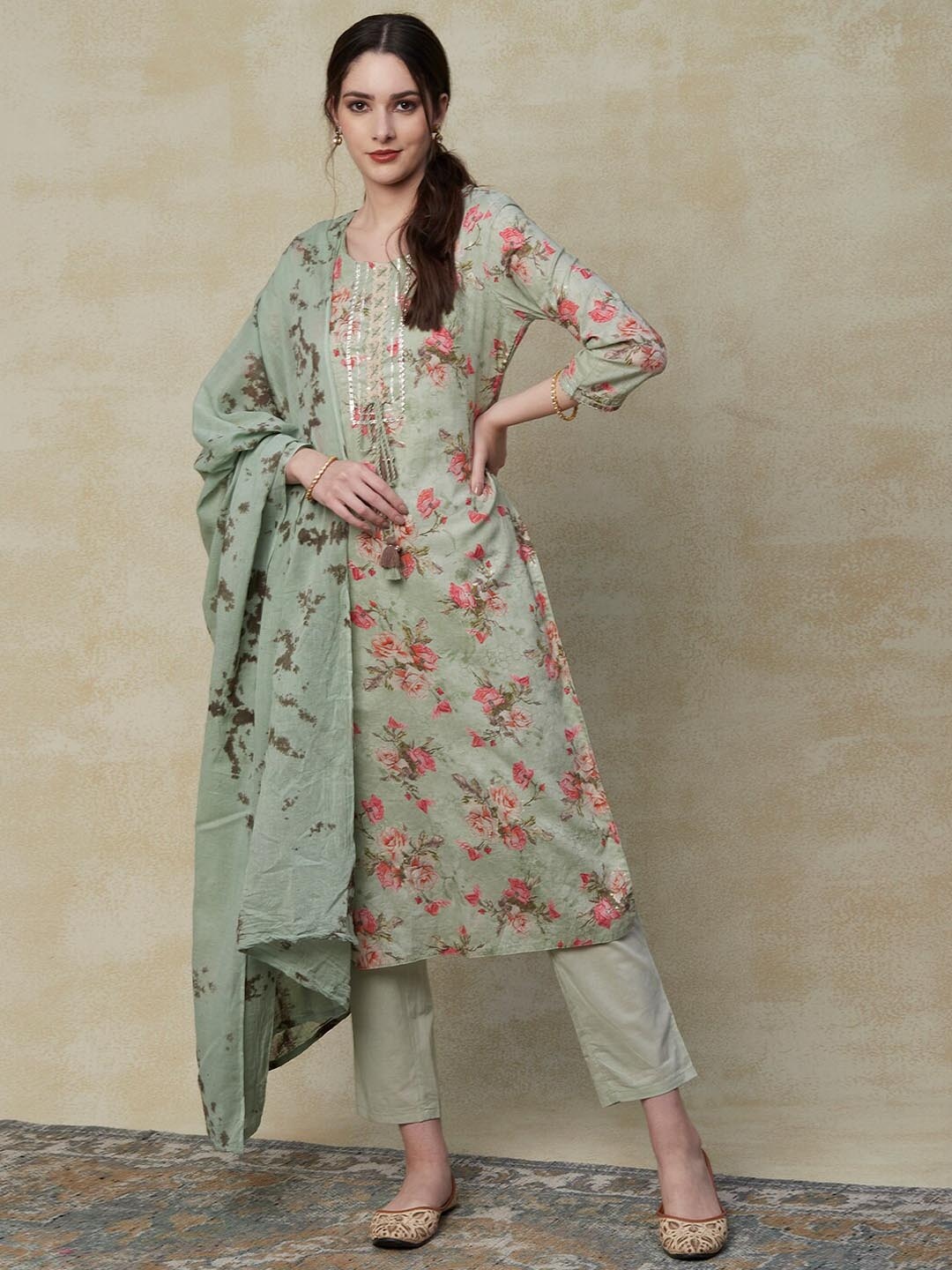 

FASHOR Green & Pink Floral Printed Pure Cotton Kurta With Trousers & Dupatta