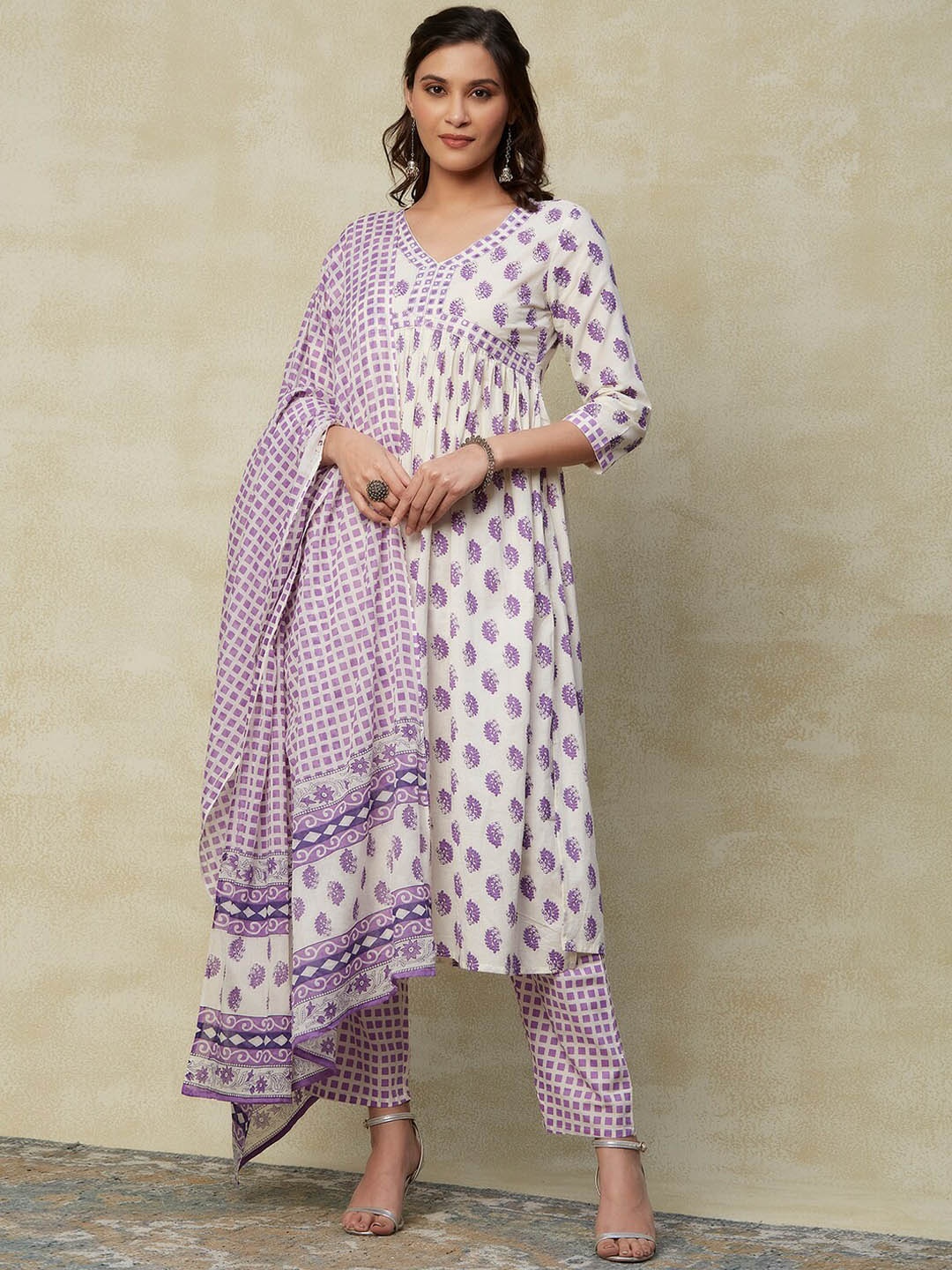 

FASHOR Off White Ethnic Motifs Printed Pleated Kurta with Trousers & Dupatta