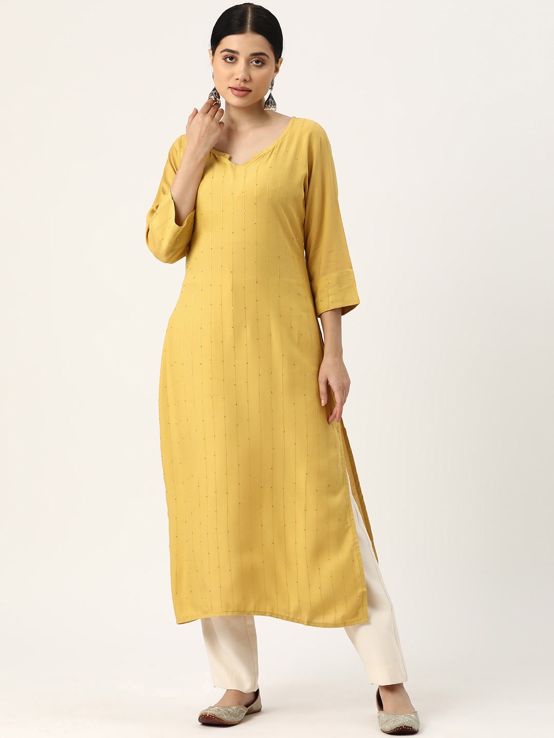 

DIVYANK Embroidered Sequinned Kurta, Mustard