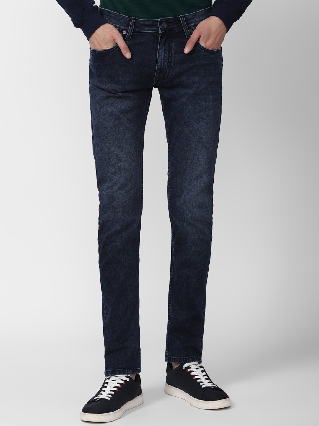 

Peter England Casuals Men Slim Fit Light Fade Clean Look Stretchable Jeans, Navy blue