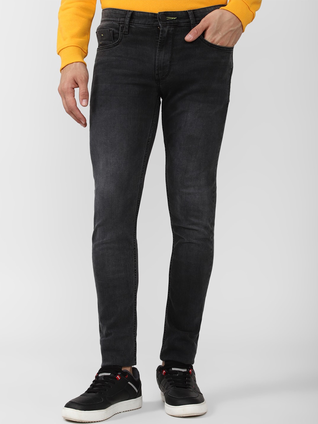 

Peter England Casuals Men Mid-Rise Slim Fit Light Fade Clean Look Jeans, Black