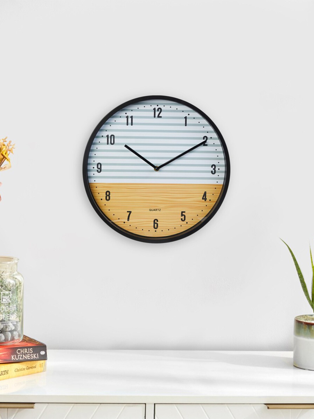 

Home Centre Black & Brown Printed Analogue Vintage Wall Clock
