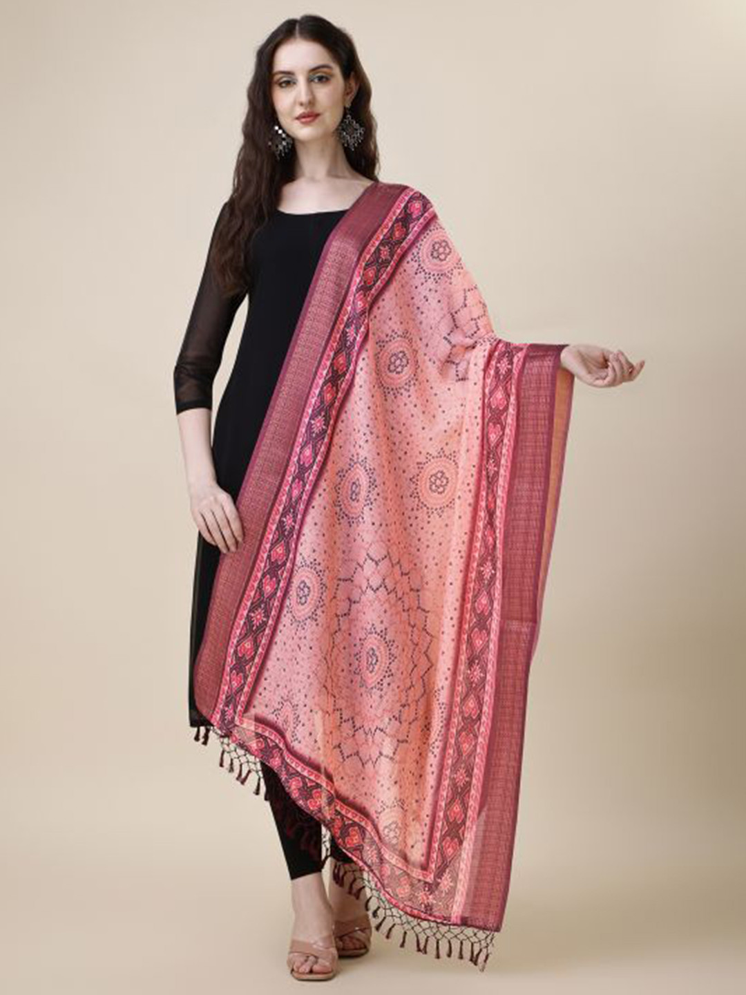 

Dori Abstract Printed Sequinned Chanderi Dupatta, Peach