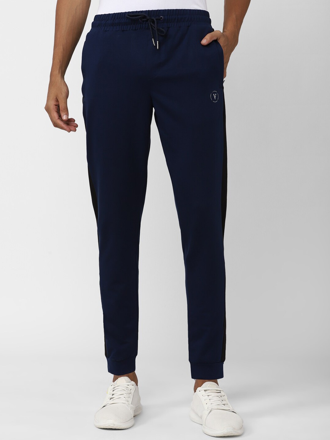 

Van Heusen Men Mid Rise Joggers, Navy blue