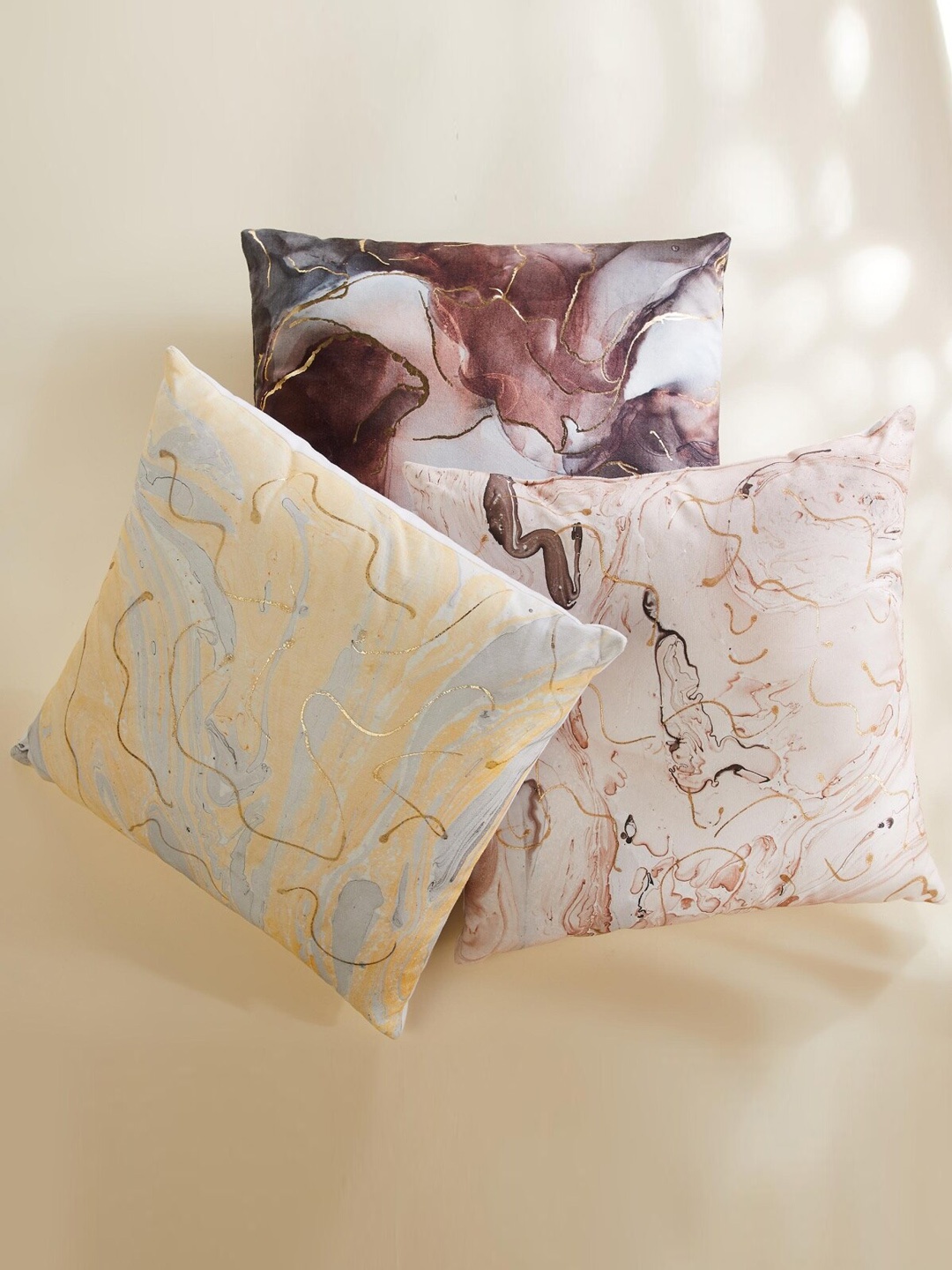 

Home Centre Breccia Brown & White Abstract Printed Pre-Filled Cushion