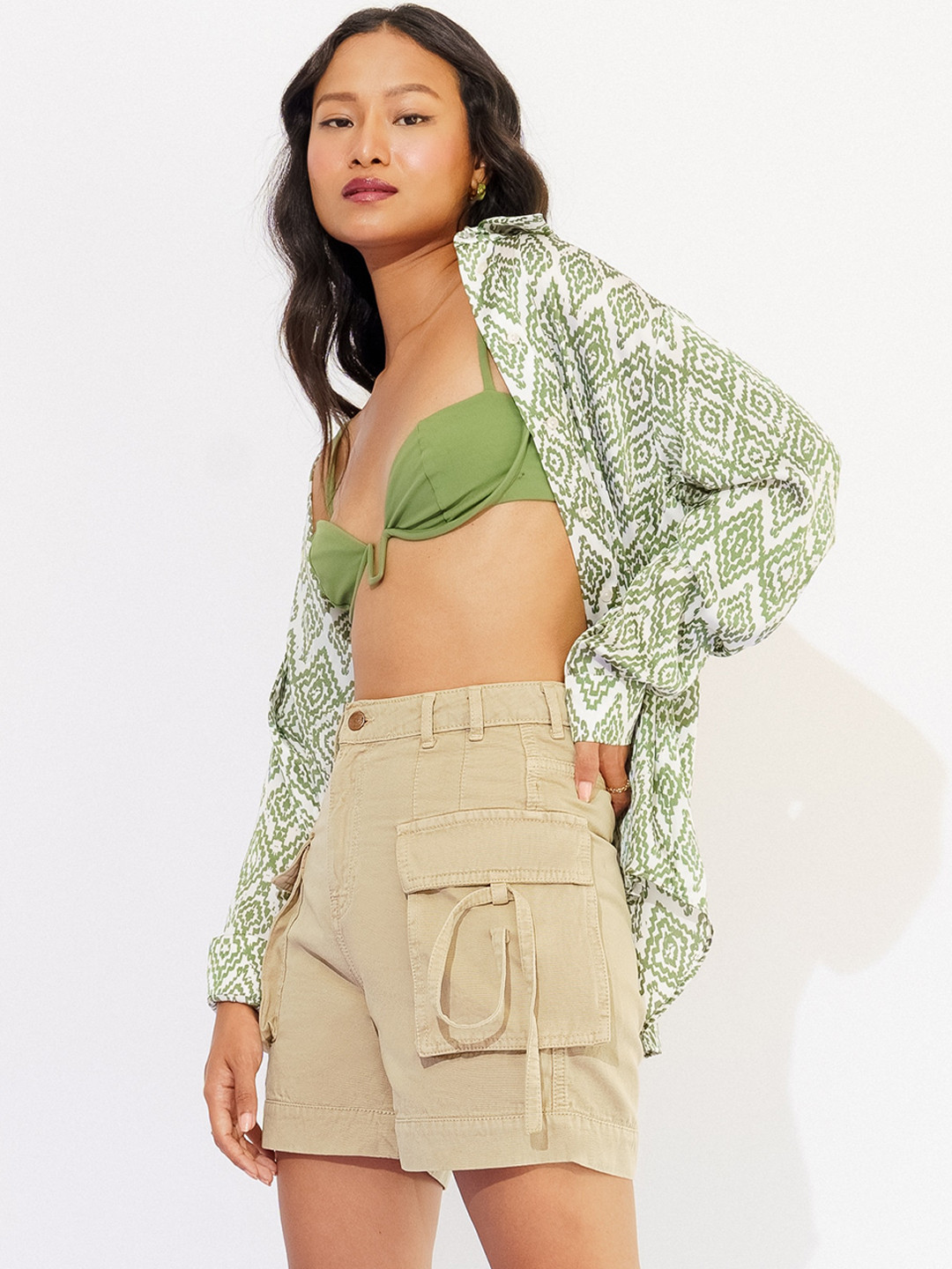 

FREAKINS Women Beige Loose Fit High-Rise Pure Cotton Cargo Shorts