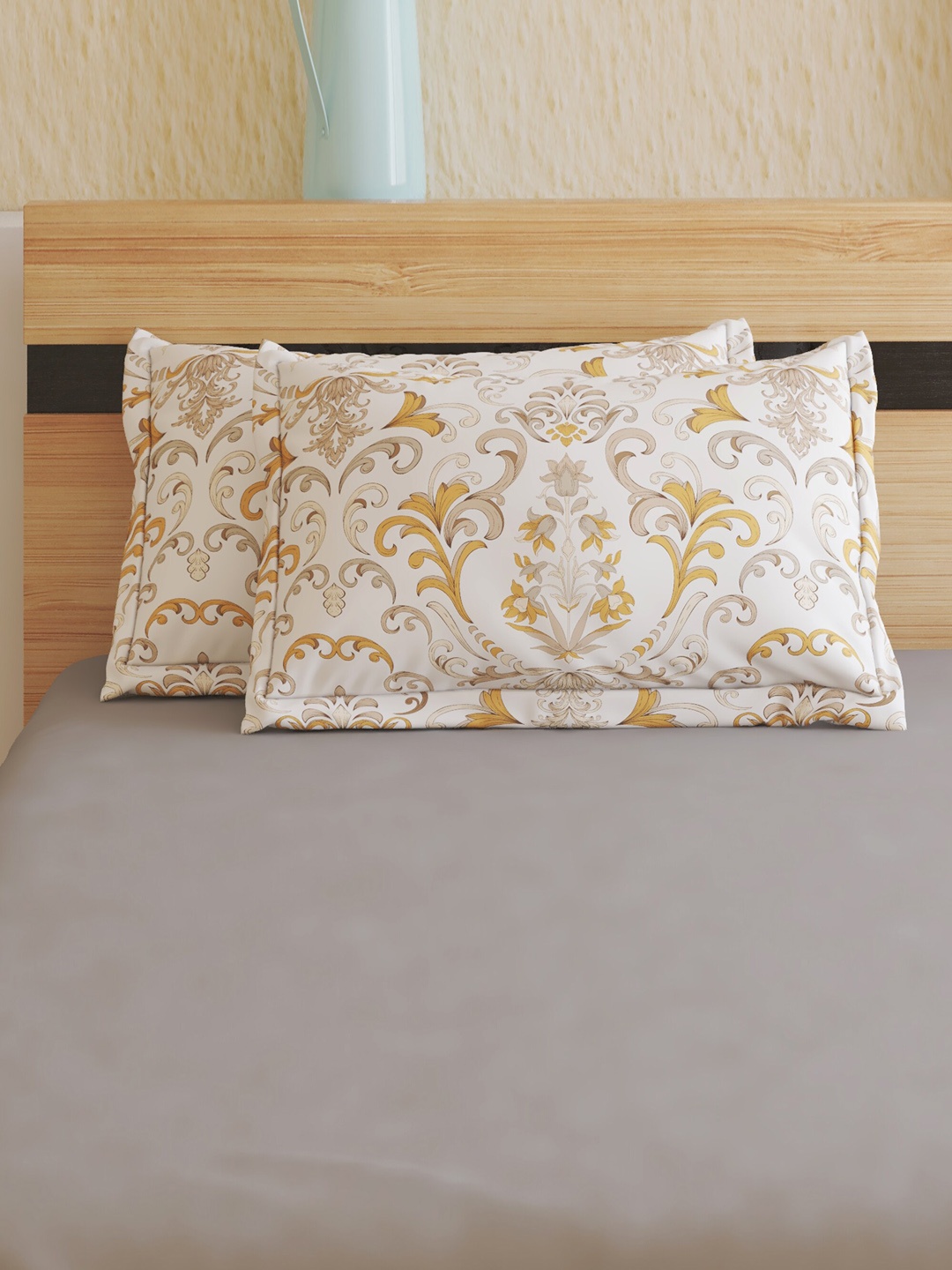 

Home Centre Grandeur White & Brown 2 Pieces Ethnic Motifs Printed Cotton Pillow Covers
