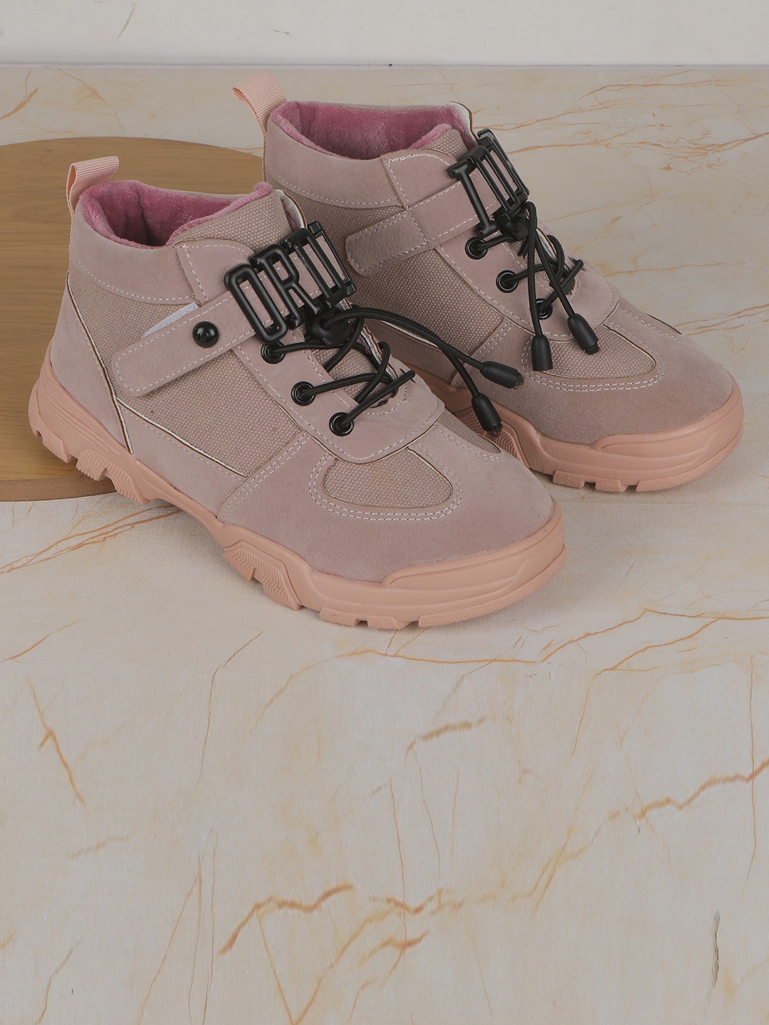 

FEETWELL SHOES Kids Textured Comfort Insole Basics Sneakers, Peach