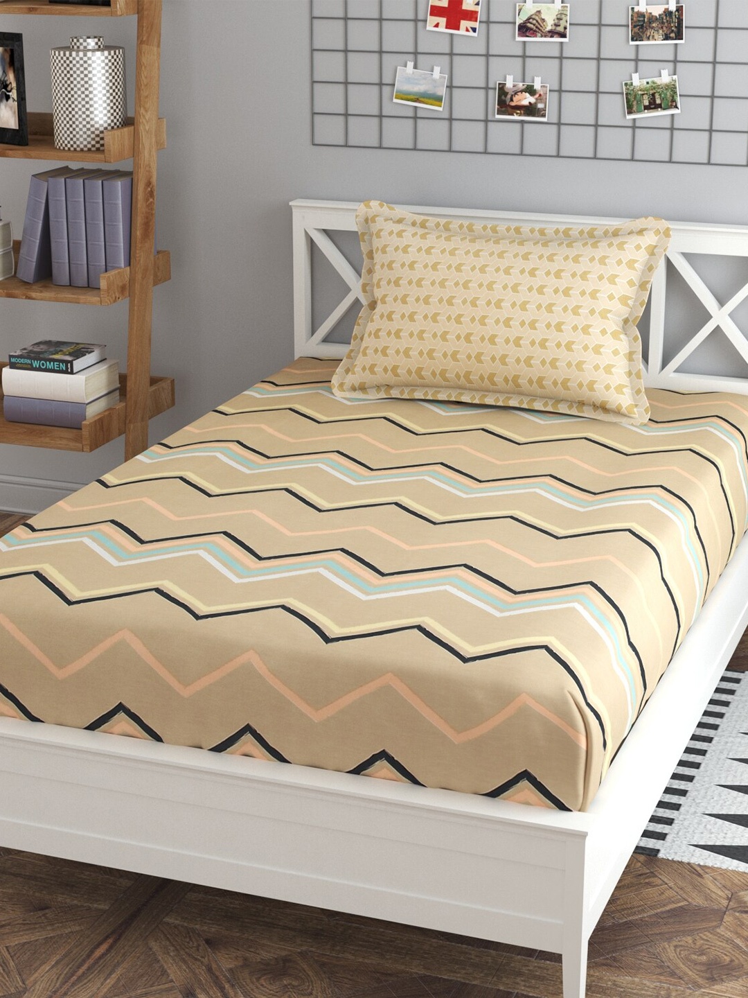 

MAFATLAL Beige & Blue Geometric 120 TC Single Bedsheet with 2 Pillow Covers