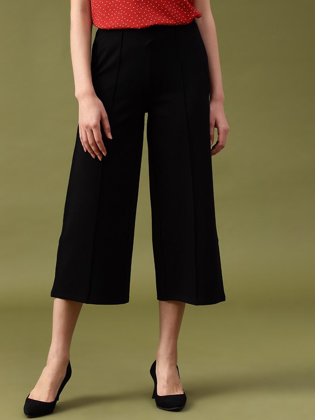 

Gipsy Women Straight Fit Mid-Rise Culottes, Black