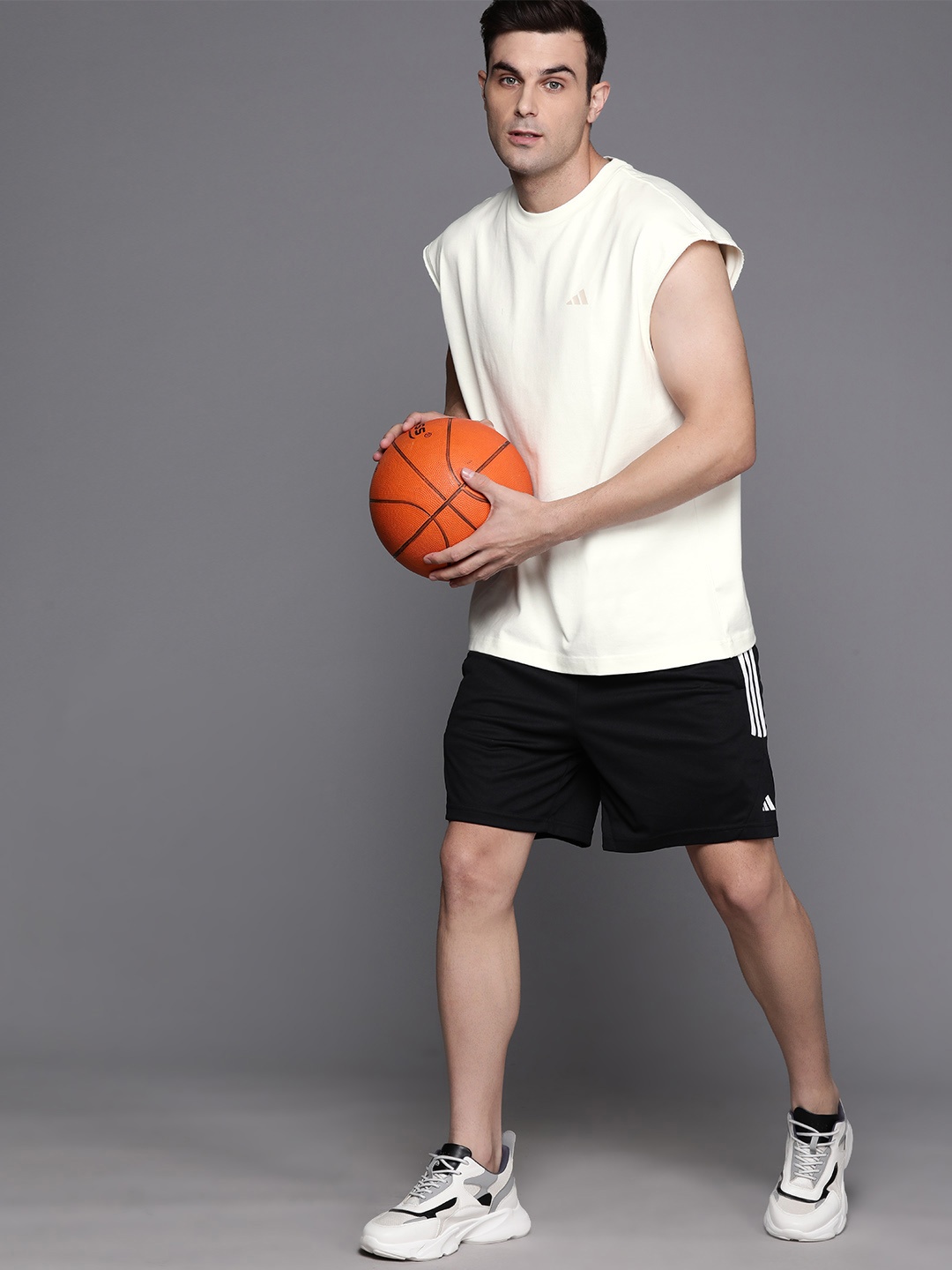 

ADIDAS Men Pure Cotton Select Warm-Up Basketball Tank T-shirt, Off white