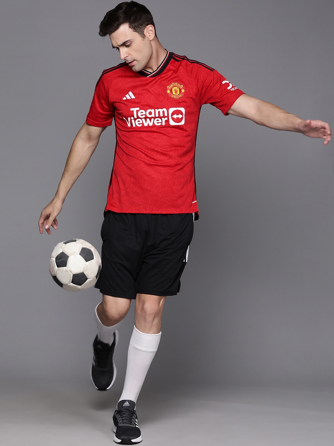 

ADIDAS Men Manchester United 23/24 Home Jersey Printed Football T-shirt, Red