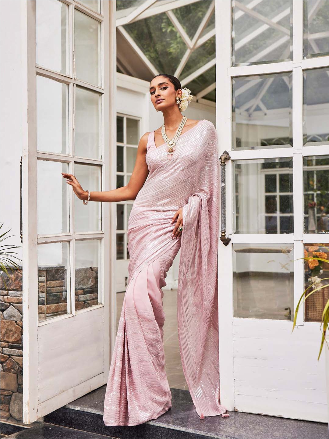 

Meena Bazaar Embellished Sequinned Poly Georgette Saree, Pink