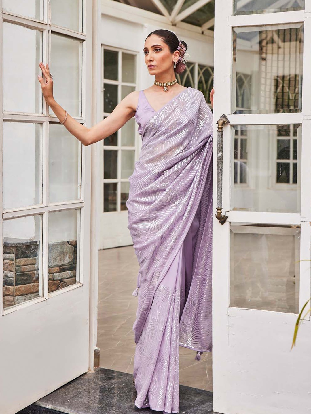 

Meena Bazaar Embellished Sequinned Poly Georgette Saree, Lavender